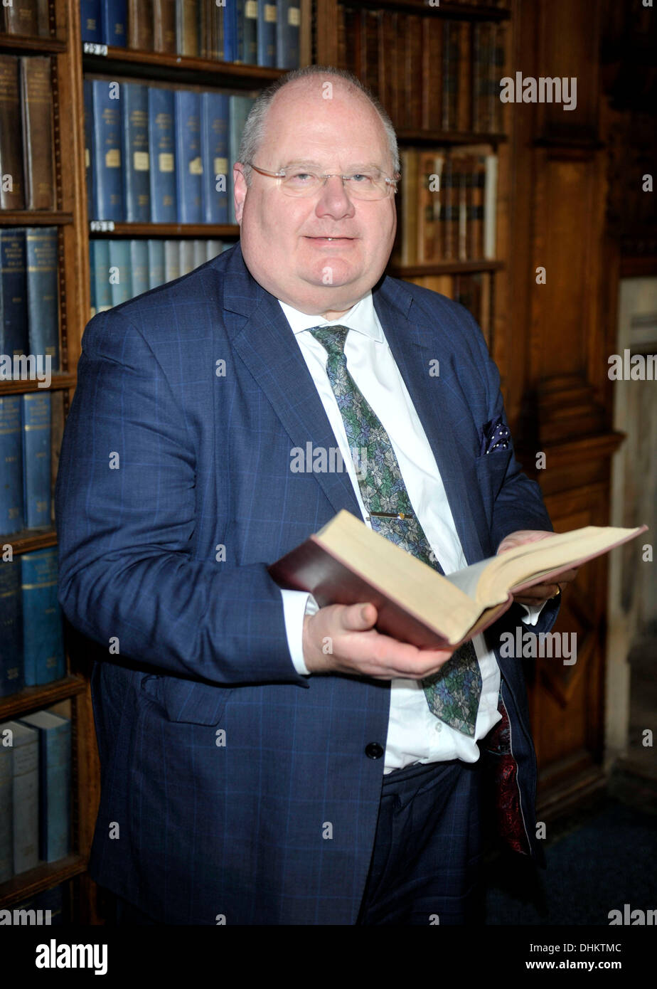 Oxford, UK. 12 nov., 2013. Eric Pickles en parlant de sa vie à l'Union d'Oxford Oxfordshire, 12 novembre 2013, photo de Brian Jordan/Alamy Live News Banque D'Images