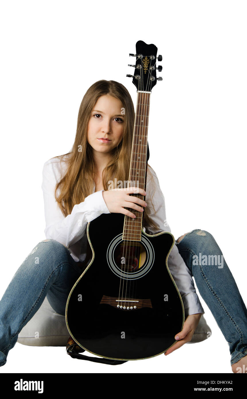 Petite Fille Avec La Guitare Rouge, Se Reposant Image stock - Image du  mignon, pièce: 40206335