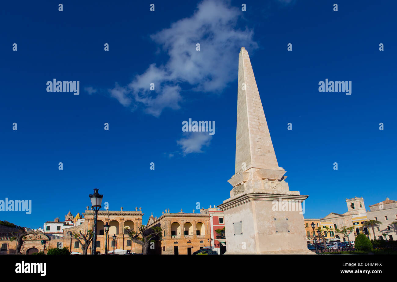 Ciutadella Menorca Placa des né Obelisc au centre-ville de Ciudadela à Iles Baléares Banque D'Images
