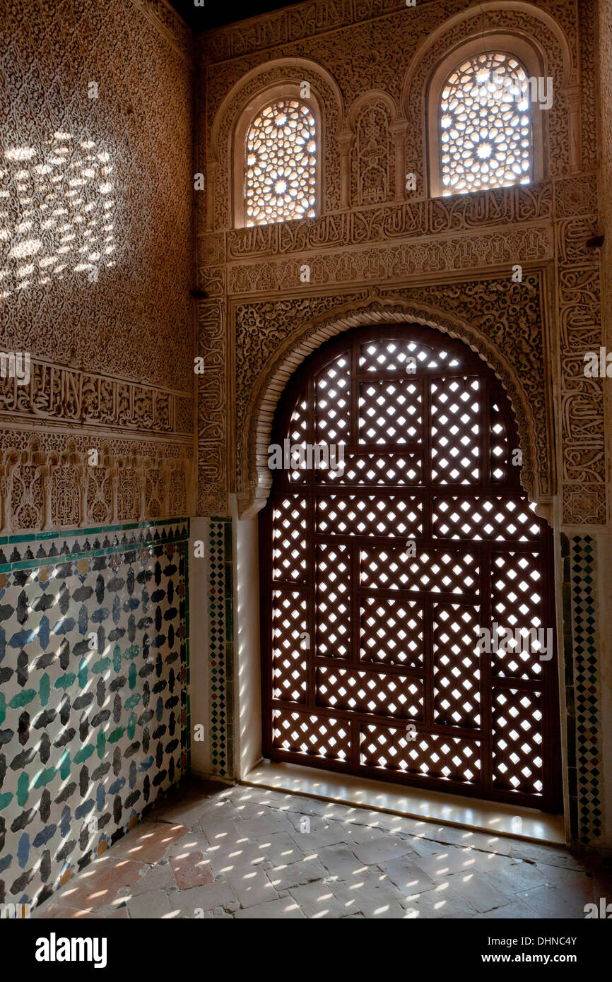 Chambre côté de la 'Embajadores' Hall dans l'Alhambra - Grenade, Espagne Banque D'Images