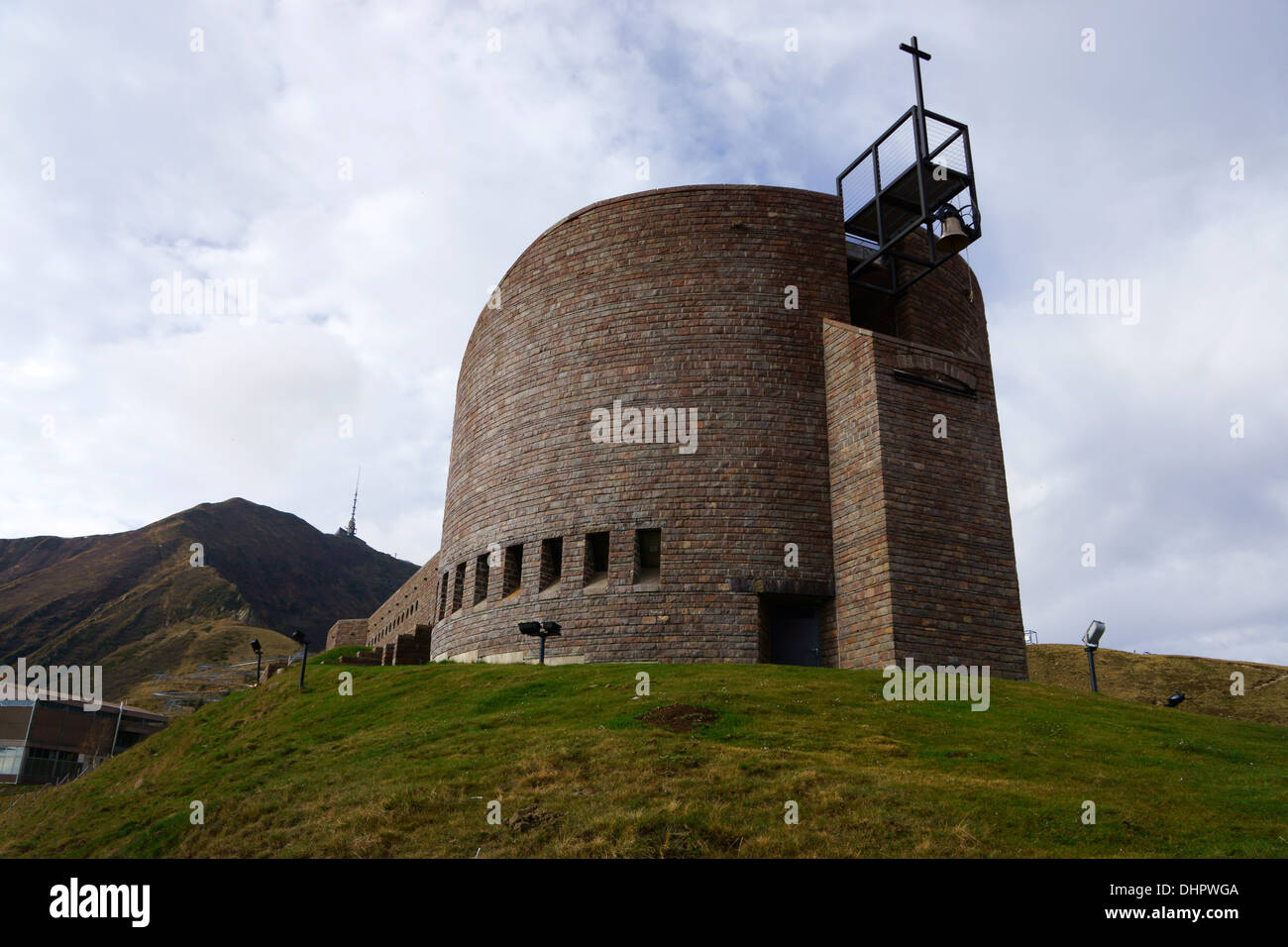 Mario Botta Chapelle Alpe Foppa, Monte Tamaro, Tessin, Suisse Banque D'Images