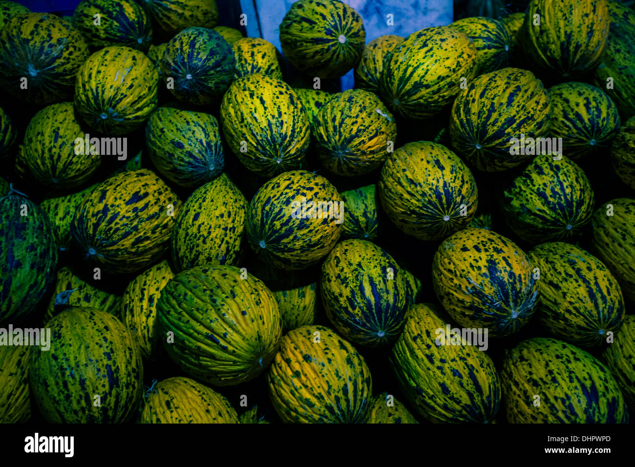 Par Blocage de la rue avec fruits et légumes locaux. Turquie 2013 Banque D'Images