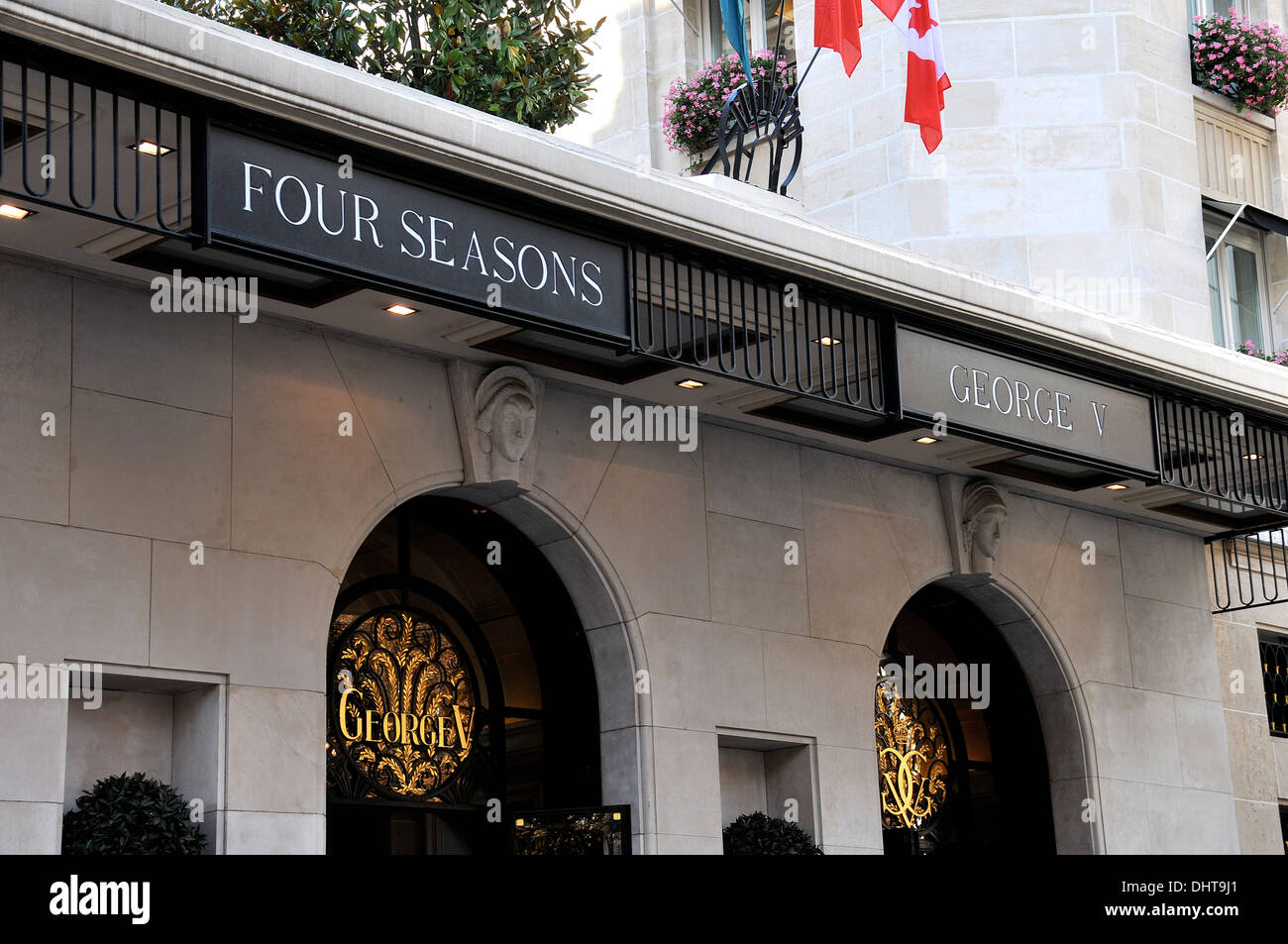Le Four Seasons George V Palace hotel Paris France Banque D'Images