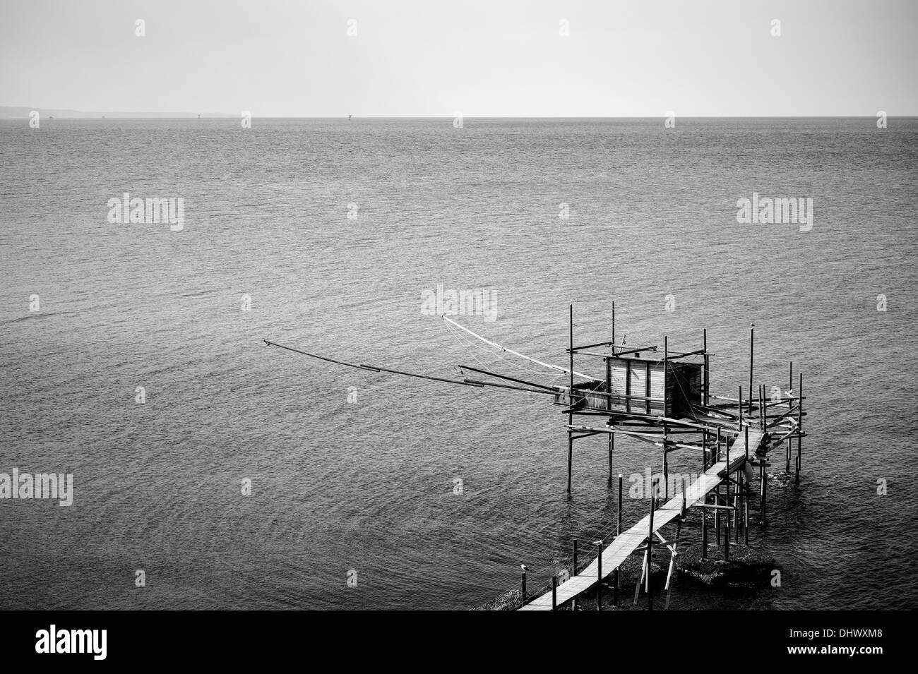 L'Italie, les Abruzzes. 'Trabocco', maison typique de pêcheurs Banque D'Images