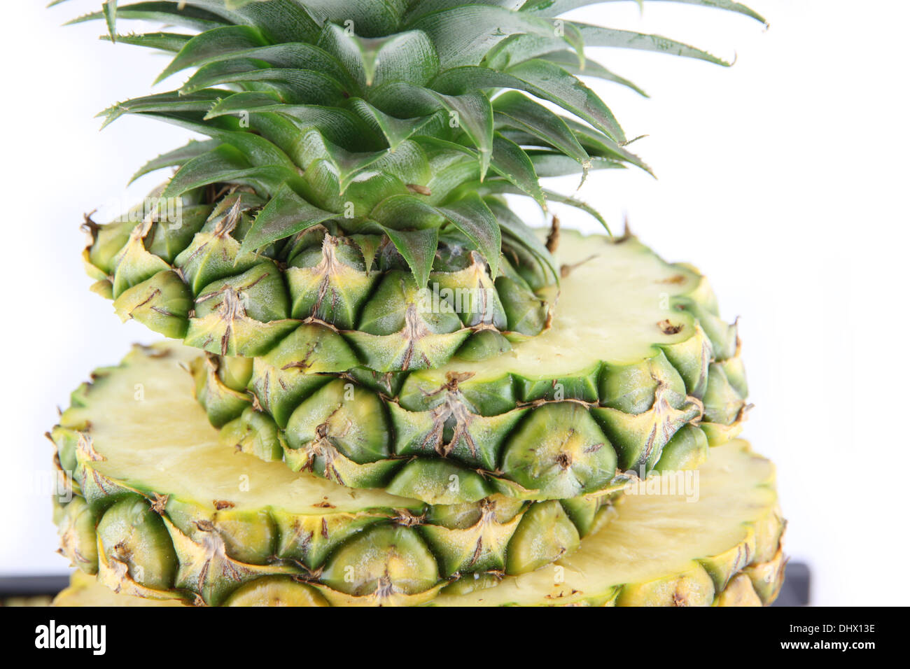 Image Gros plan les tranches d'ananas sont empilés. Banque D'Images