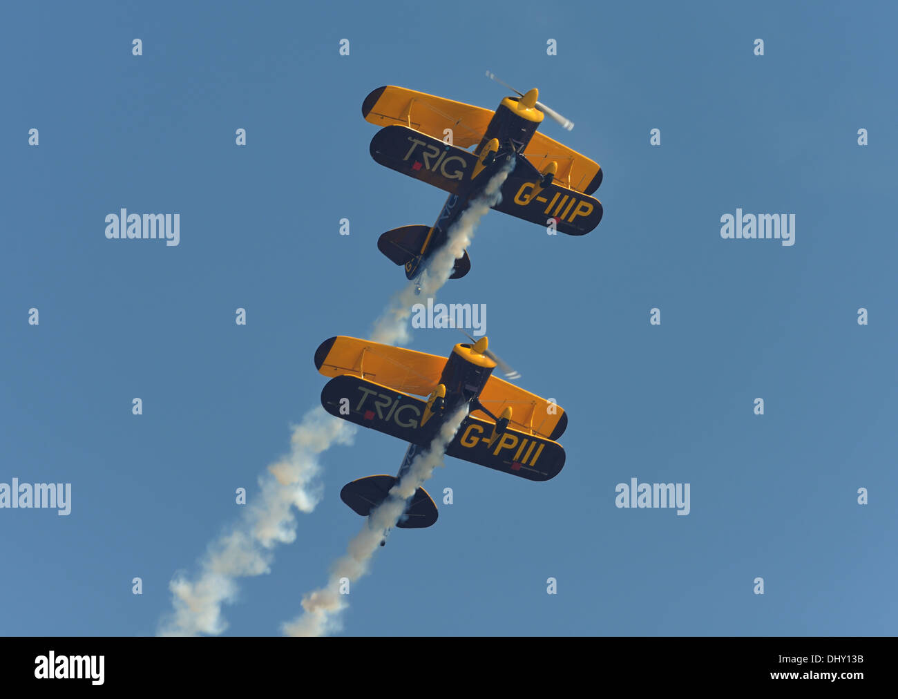 Trig aerobatic team.Flying Pitts Special S-1D les biplans à Clacton Air show 2013 Banque D'Images
