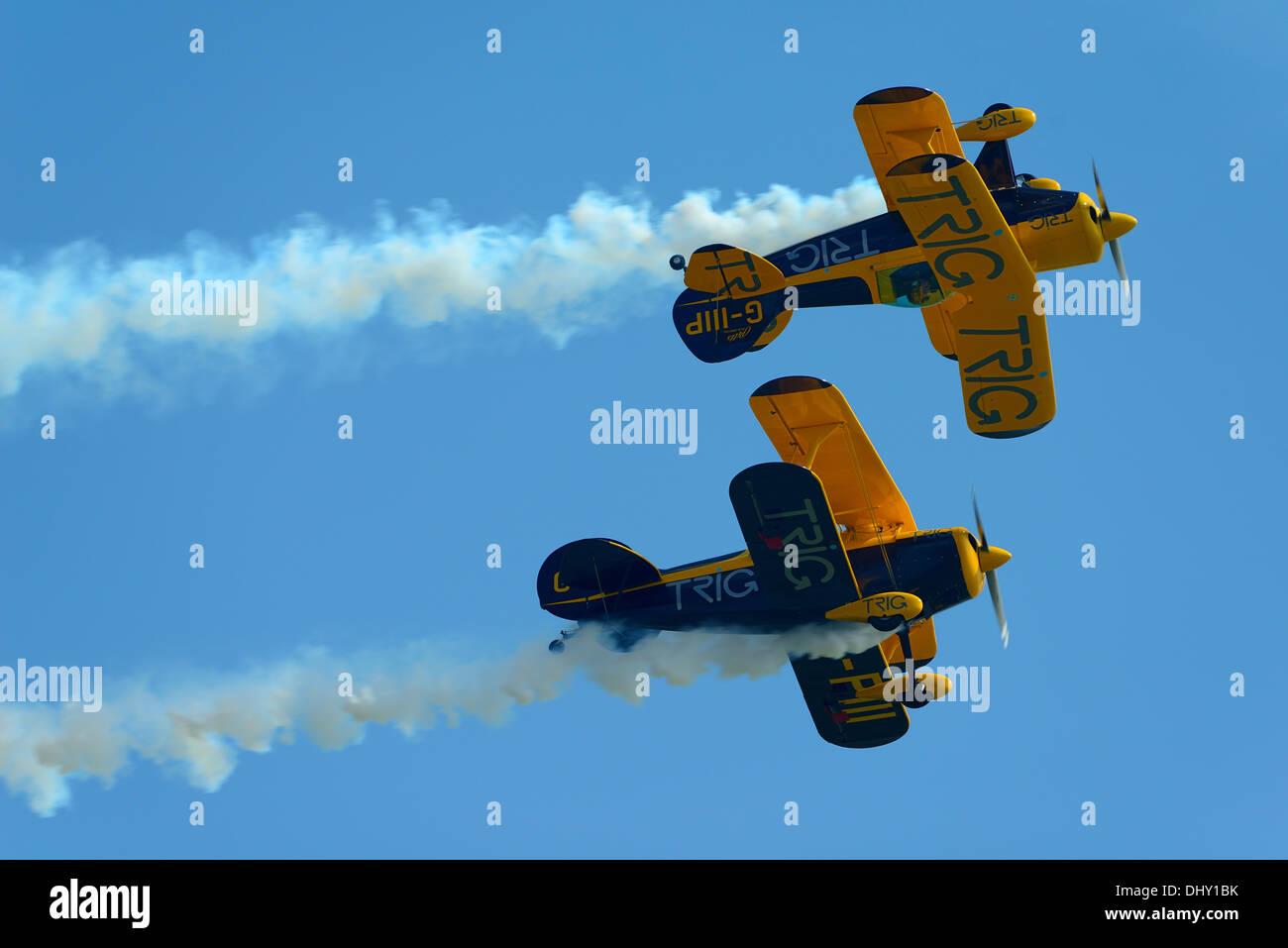Trig aerobatic team.Flying Pitts Special S-1D les biplans à Clacton air show,Essex,UK,2013 Banque D'Images