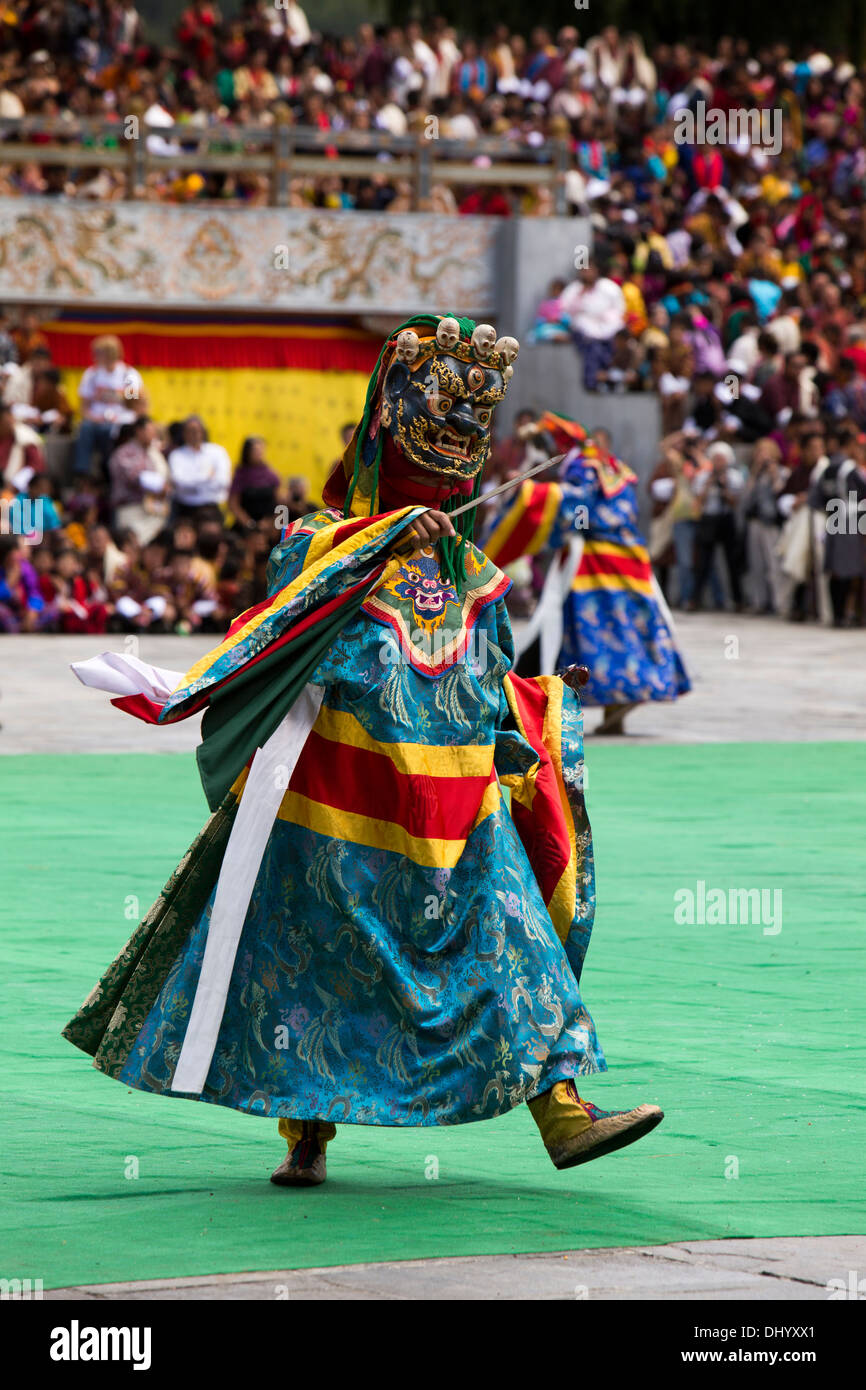 Le Bhoutan, Thimphu Dzong, Tsechu annuel, la danse des trois types de pelage d'Gingsum Ging, seigneur de la mort Banque D'Images