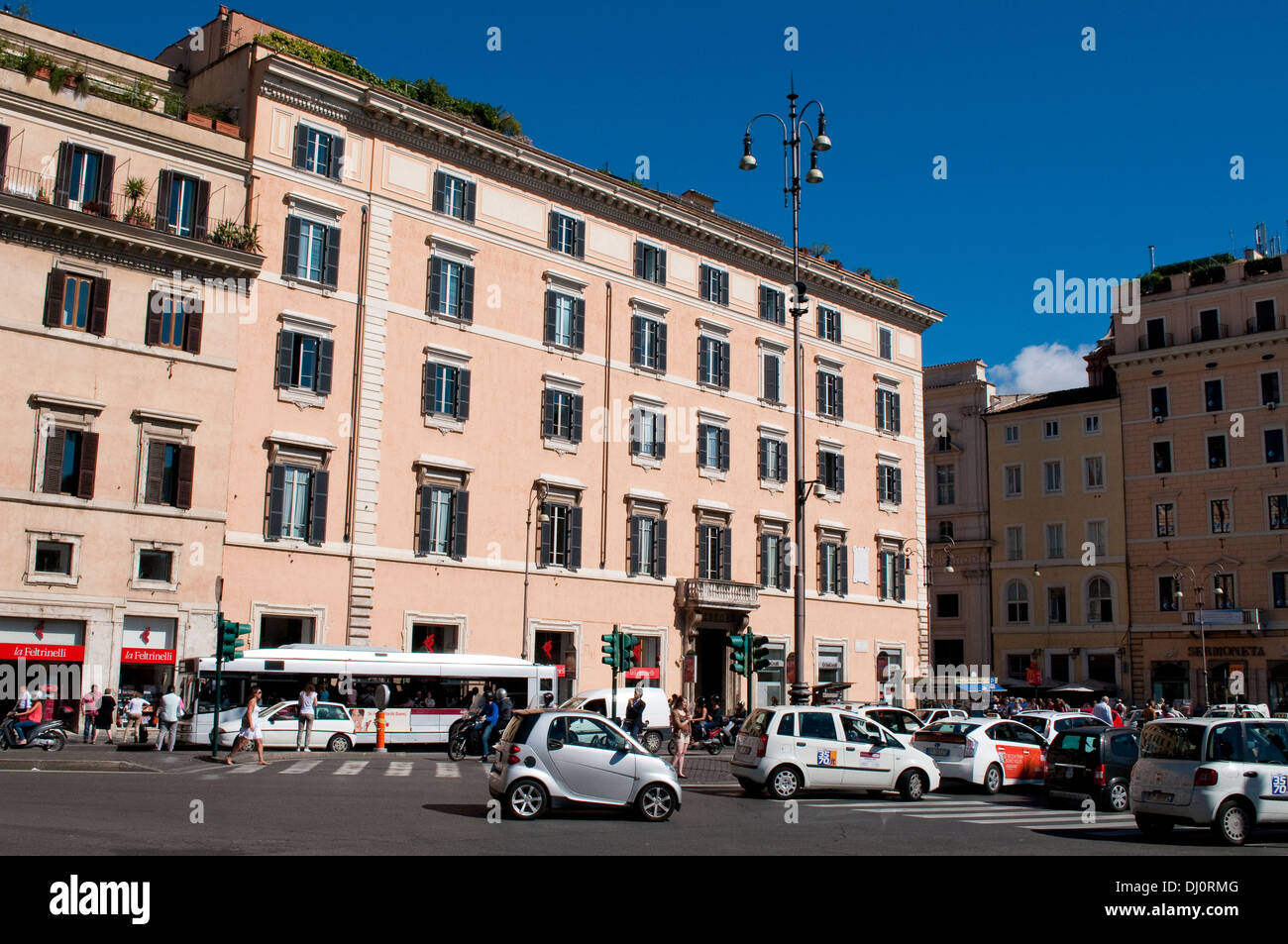 Square Largo di Torre Argentina, Campus Martius, Rome, Italie Banque D'Images
