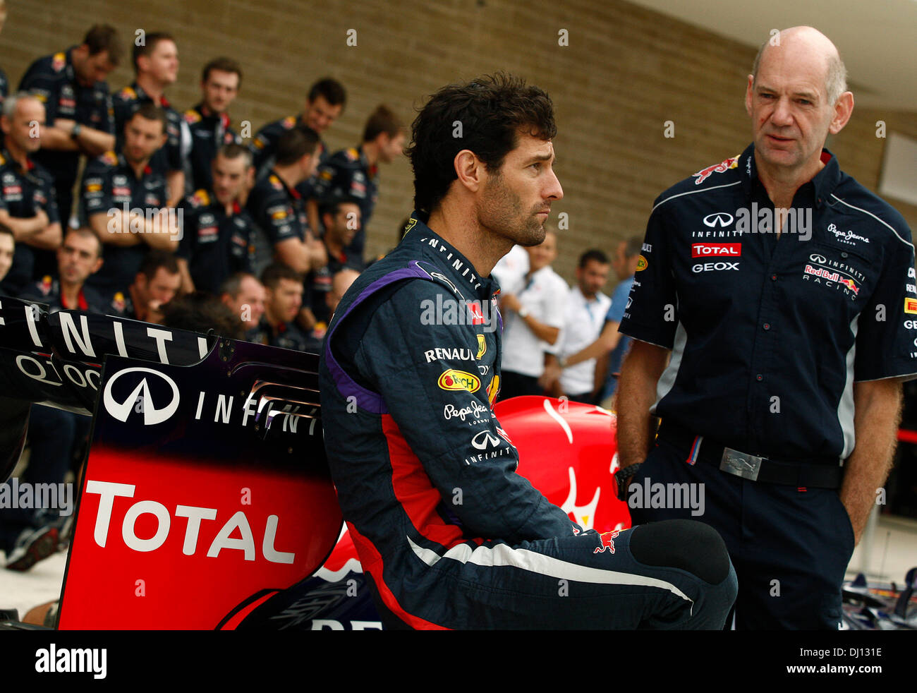 Austin, Texas, États-Unis. 17 novembre, 2013. 11/17/2013 Austin, TX. USA. Mark Webber et Adrian Newey designer automobile dans les paddocks avant la Formule 1 United States Grand Prix au circuit of the Americas à Austin, Texas. © Ralph Lauer/ZUMAPRESS.com/Alamy Live News Banque D'Images