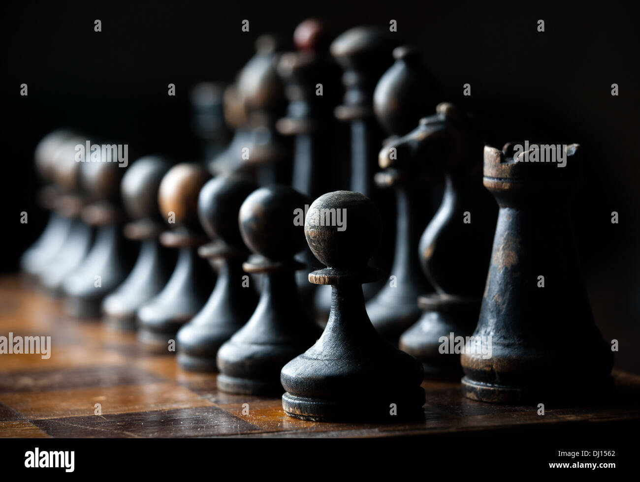 Pièces des échecs en bois Vintage Banque D'Images