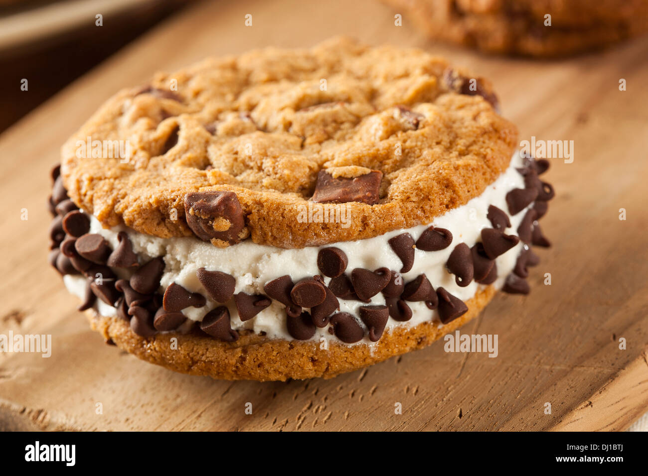 Biscuit au chocolat maison Ice Cream Sandiwch Banque D'Images
