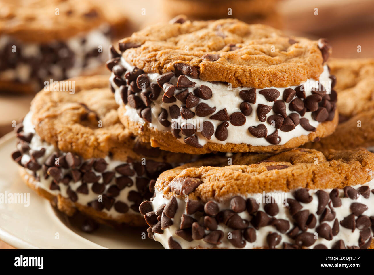 Biscuit au chocolat maison Ice Cream Sandiwch Banque D'Images