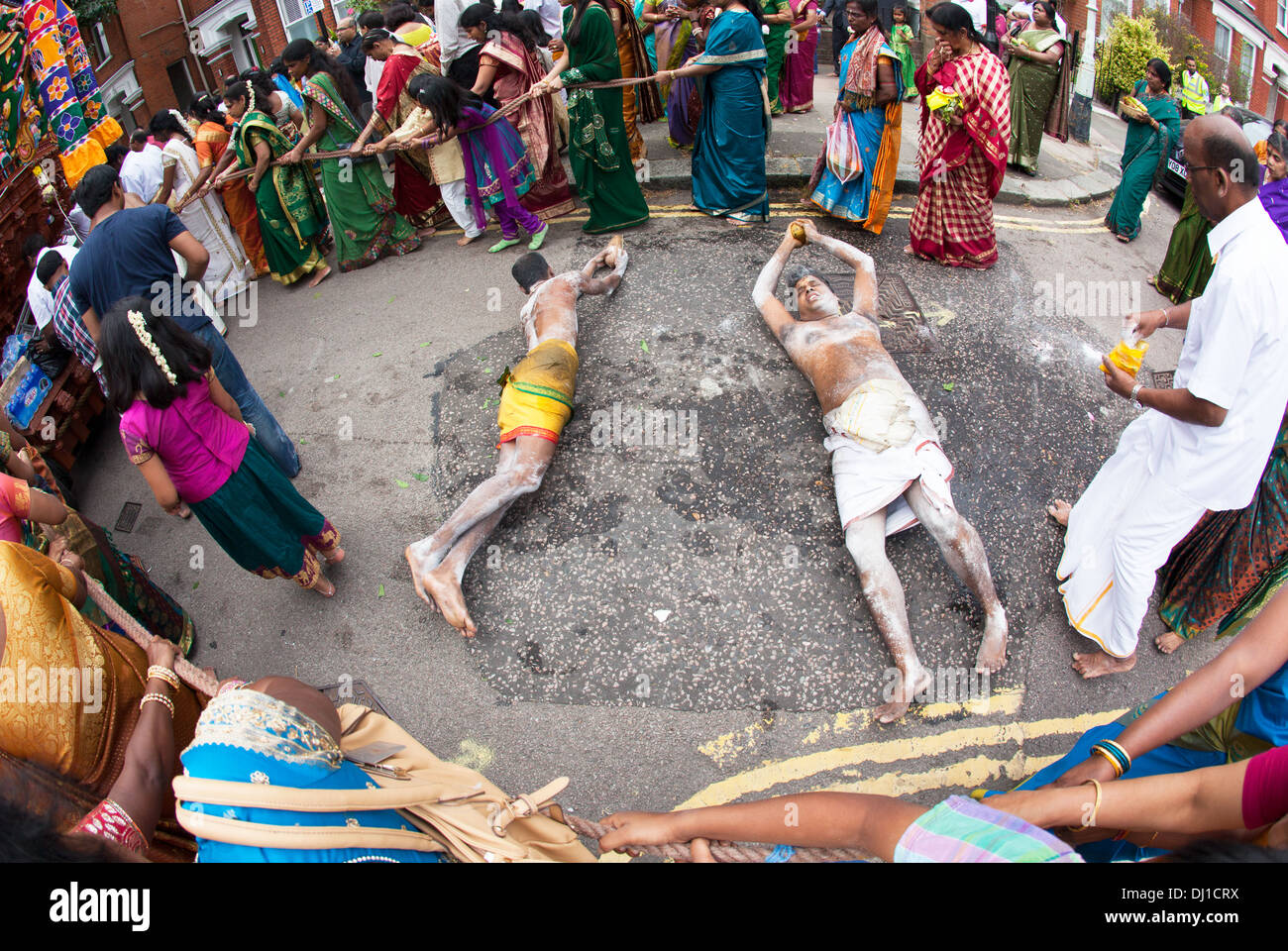 Le matériel roulant à l'Pèlerins Rath Yatra festival hindou de la Temple Murugan le nord de Londres UK Banque D'Images