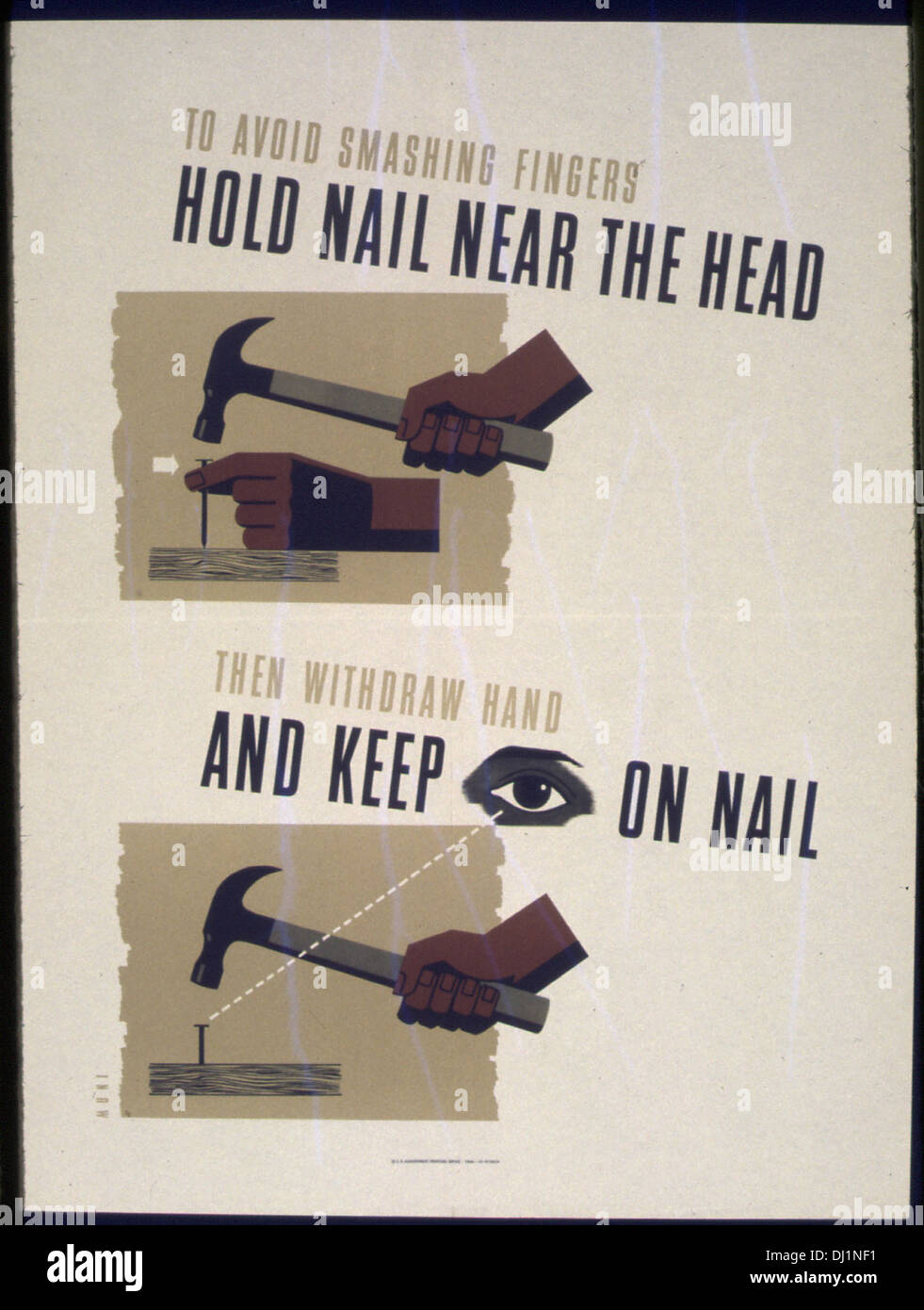Cette affiche de sécurité de l'ère de la seconde Guerre mondiale instruit les travailleurs sur la manipulation appropriée des ongles pour éviter les blessures pendant la production en temps de guerre. L'affiche met l'accent sur la sécurité et la prudence pour s'assurer que les travailleurs peuvent continuer à contribuer à l'effort de guerre sans blessure. Banque D'Images