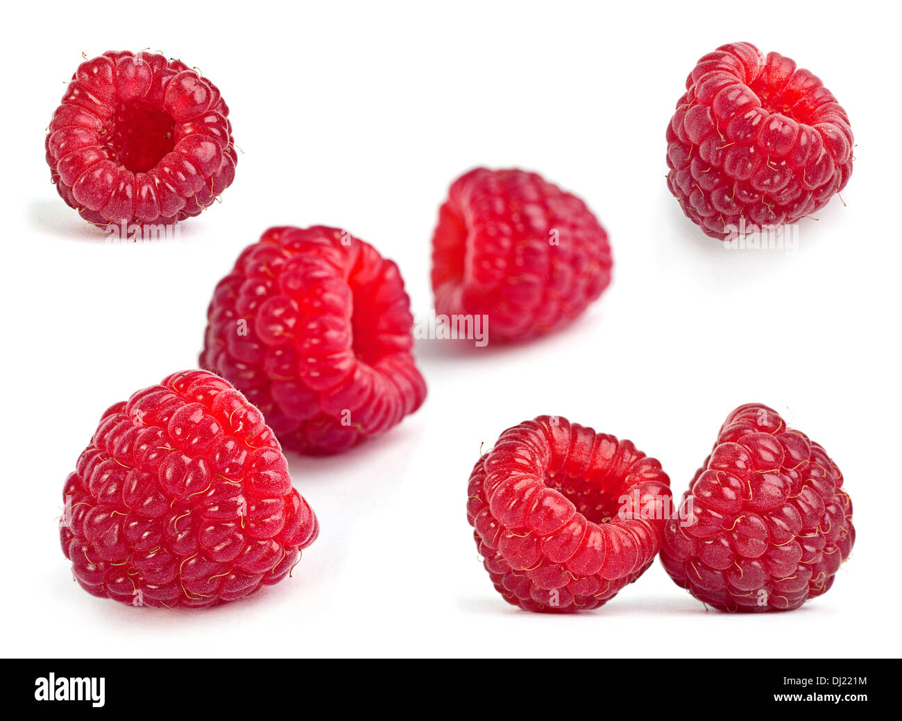 Mise à fruit framboise isolé sur fond blanc Banque D'Images