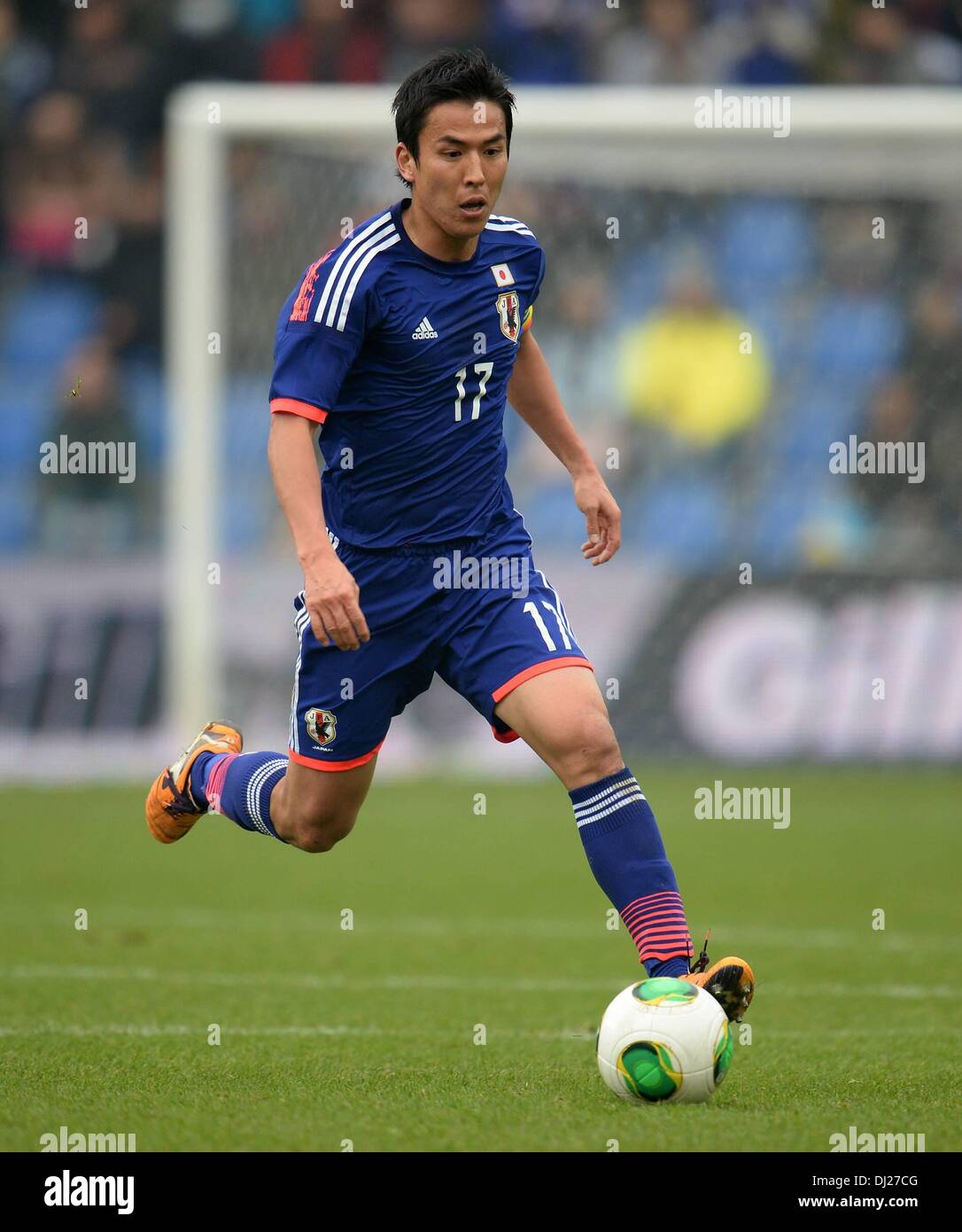 Genk, en Belgique. 16 Nov, 2013. Match amical International de Football Hollande face au Japon. Makoto Hasebe Japan Credit : Action Plus Sport/Alamy Live News Banque D'Images