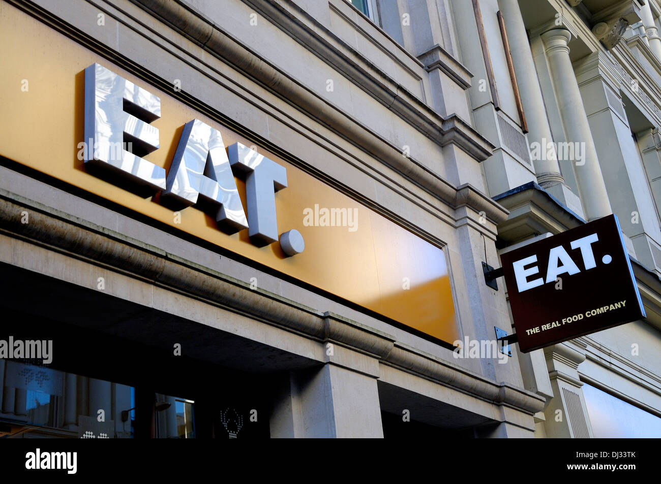 Londres, Angleterre, Royaume-Uni. 'Eat' - the Real Food Company Banque D'Images