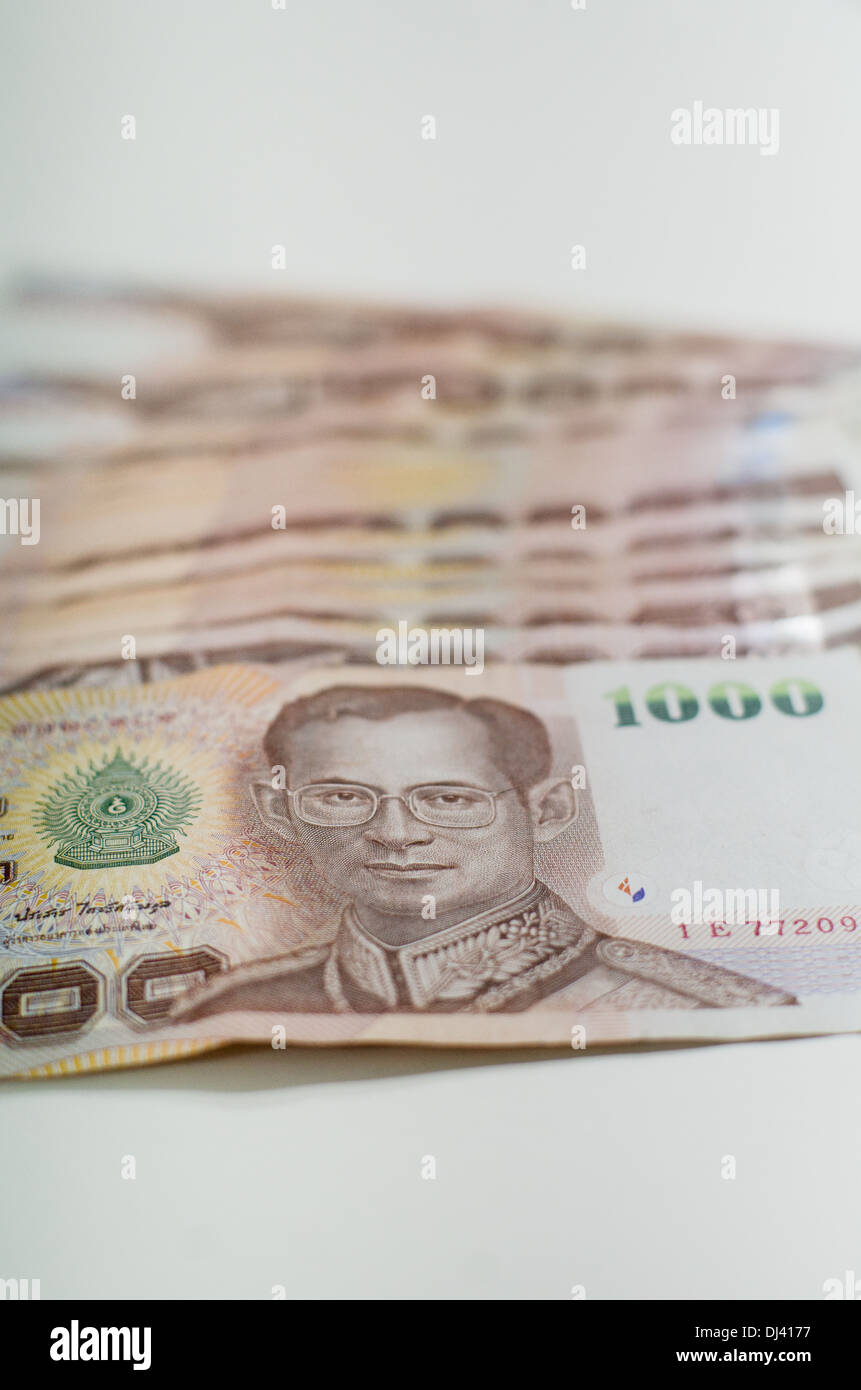 Close up of Thailand, devise baht thaïlandais avec les images du Roi de Thaïlande. Dénomination de 1000 bahts. Banque D'Images