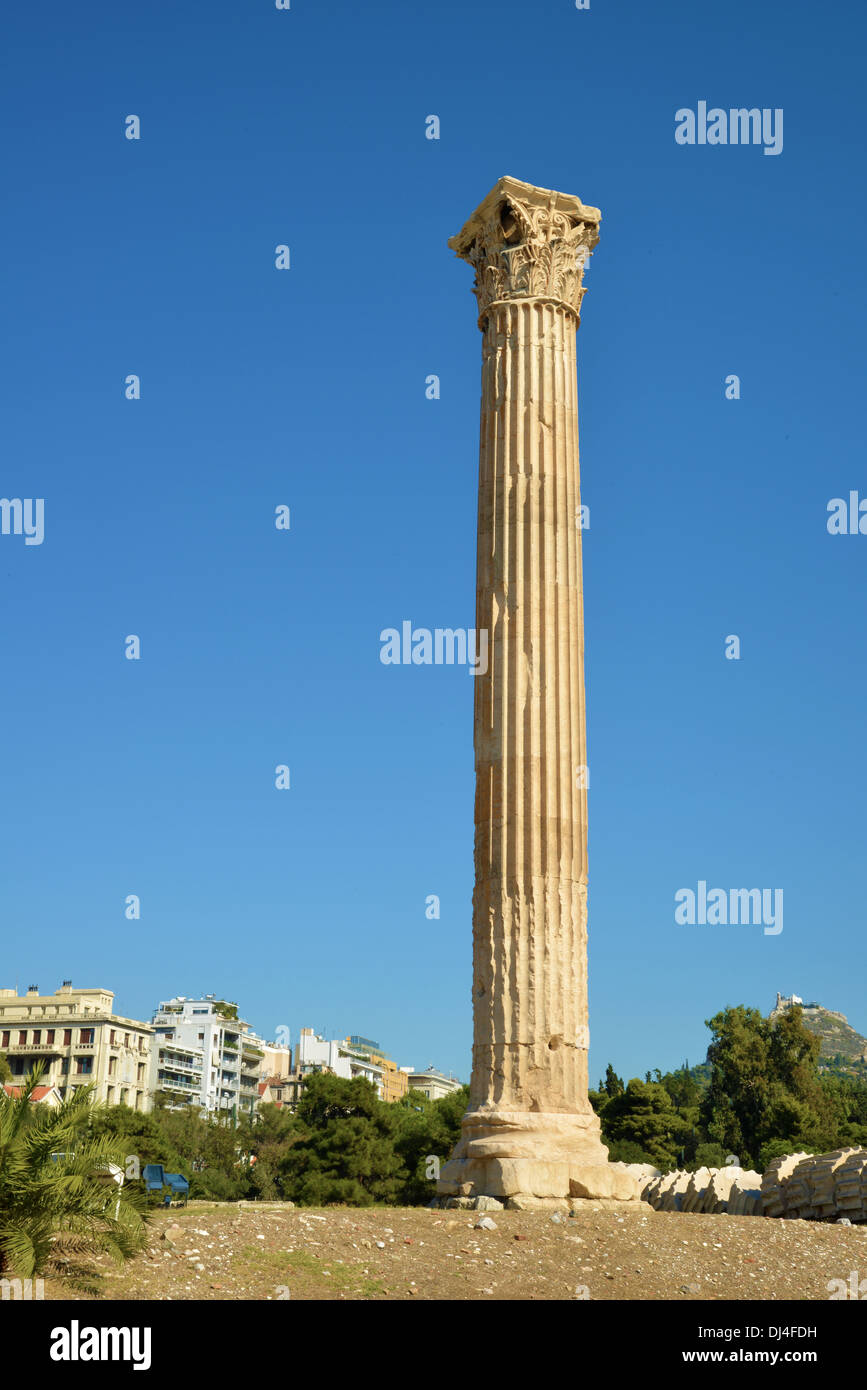 Le colossal temple de Zeus olympien d'Athènes Grèce Banque D'Images