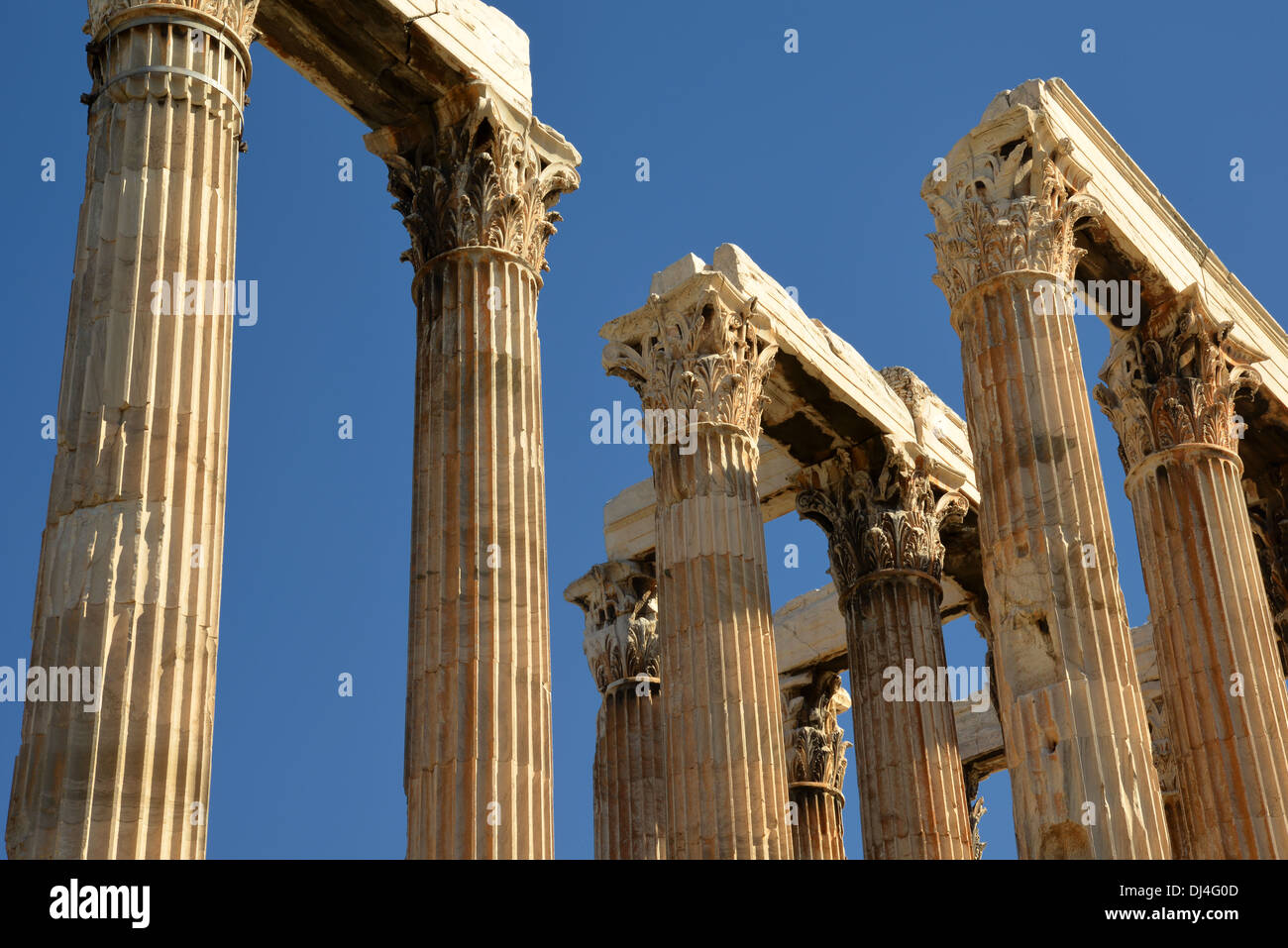 Le colossal temple de Zeus olympien d'Athènes Grèce Banque D'Images