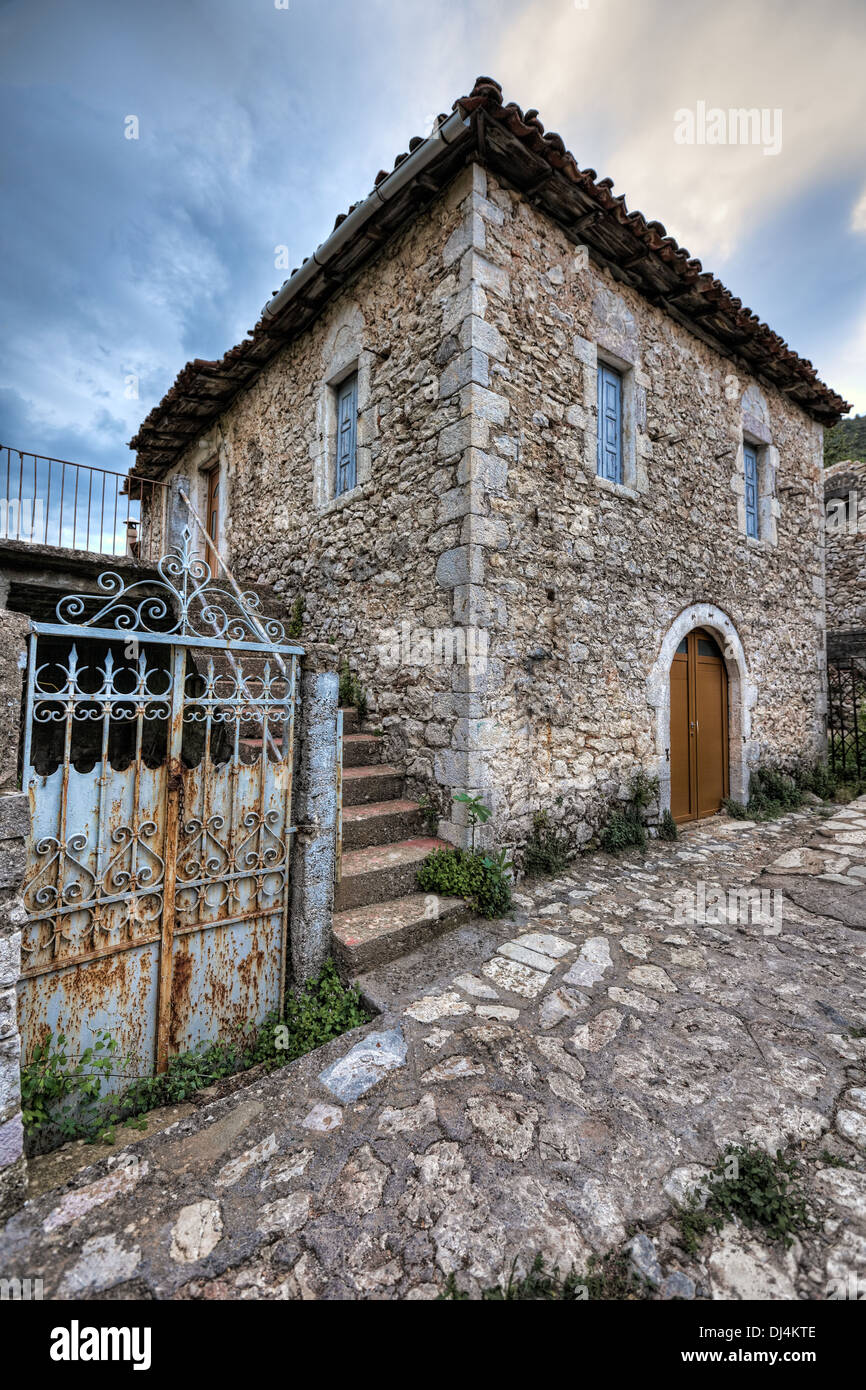 Stemnitsa est un village de montagne en Arcadie, Péloponnèse, Grèce. Banque D'Images