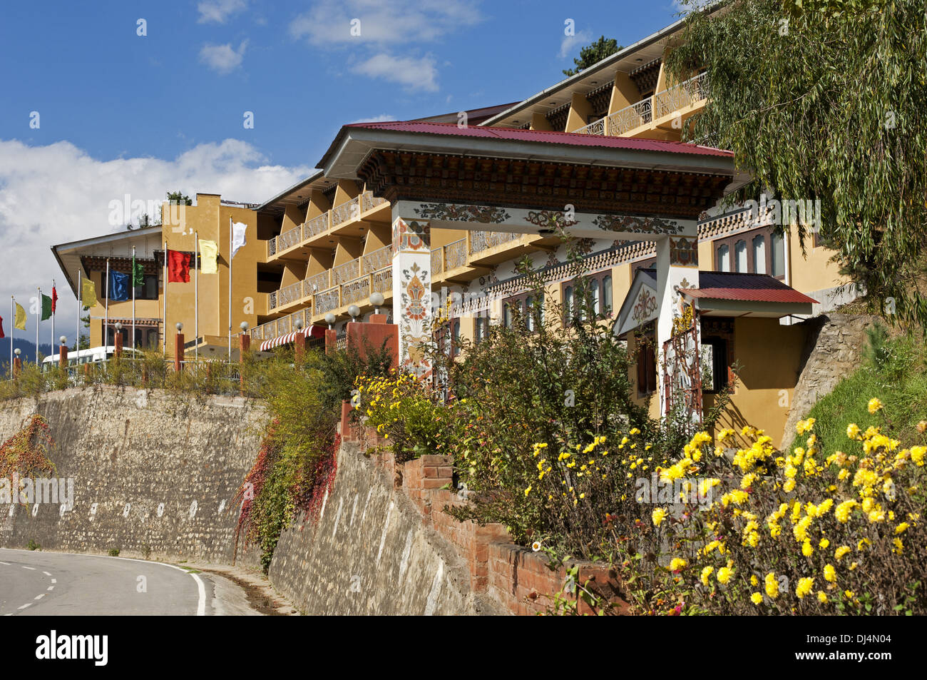 Porte de l'hôtel Riverview, Thimphu, Bhoutan Banque D'Images