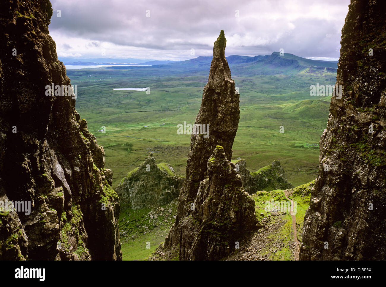 L'aiguille, le Quiraing, île de Skye, Highland, Scotland, UK. Banque D'Images