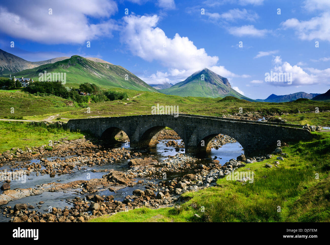 Red Cuillin Hills à Sligachan, île de Skye, Écosse Banque D'Images