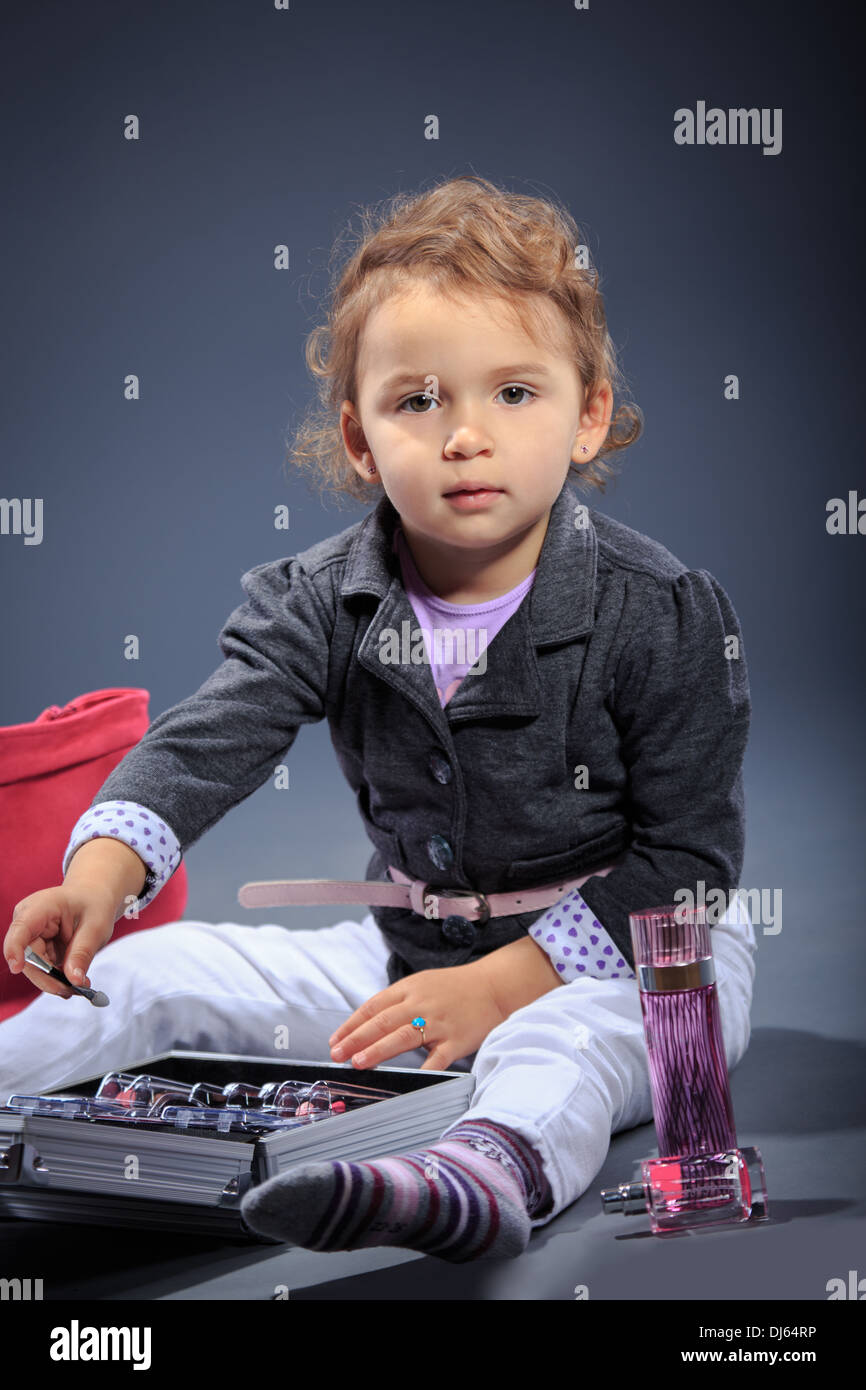 Studio shot of a little girl dressed up Banque D'Images