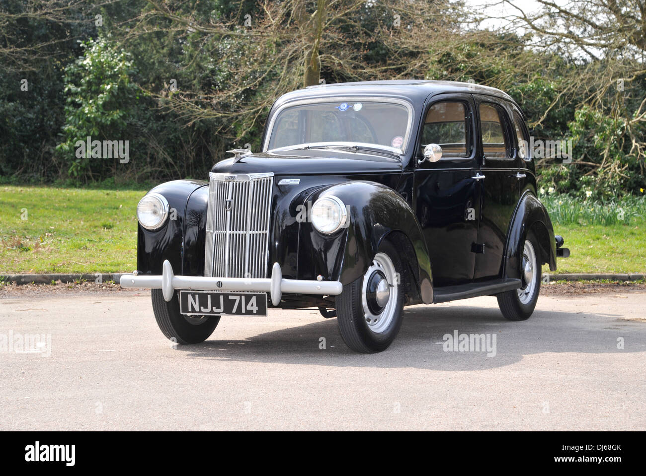 1950 Ford Prefect petite voiture familiale britannique classique Banque D'Images