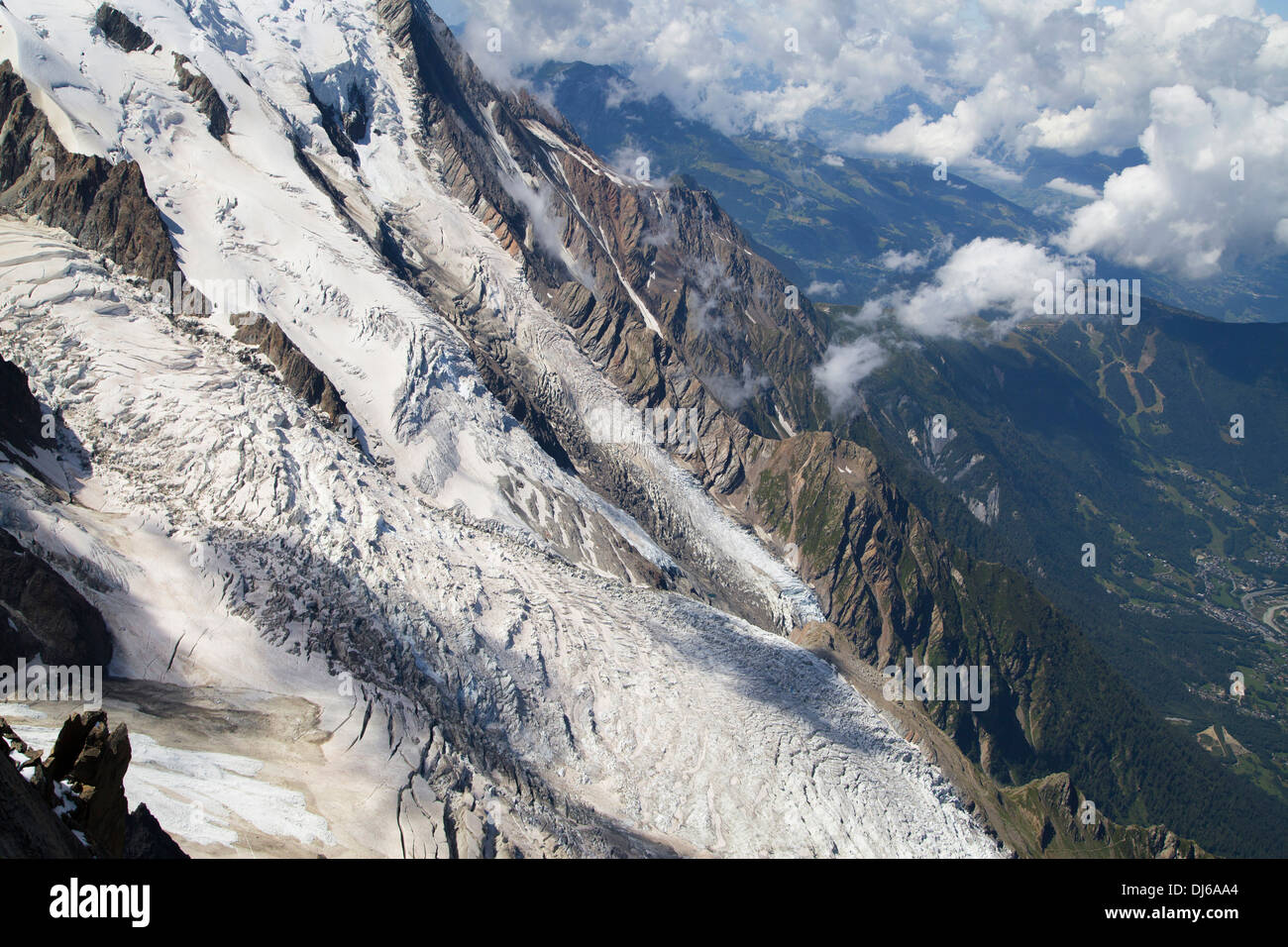 La jonction de l'Union européenne, les glaciers de Taconnaz et des Bossons dans le massif du Mont Blanc, Alpes Françaises. Banque D'Images