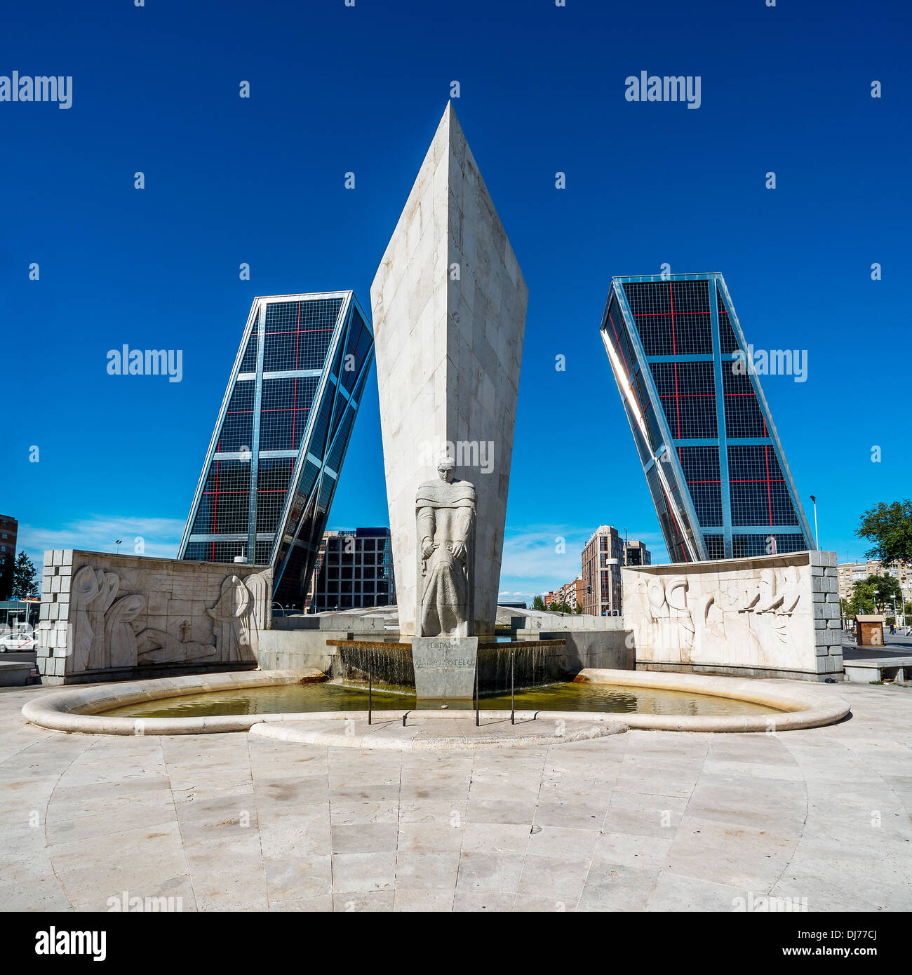 Torres Kio à Madrid (Espagne) - Plaza de Castilla Banque D'Images