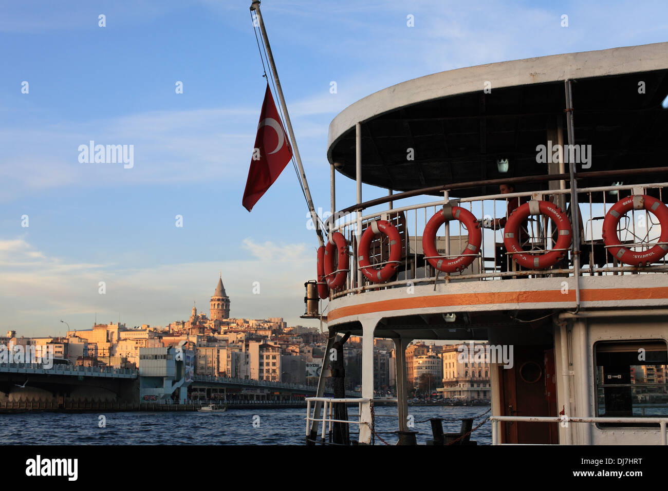 La tour de Galata Istanbul et voile Banque D'Images