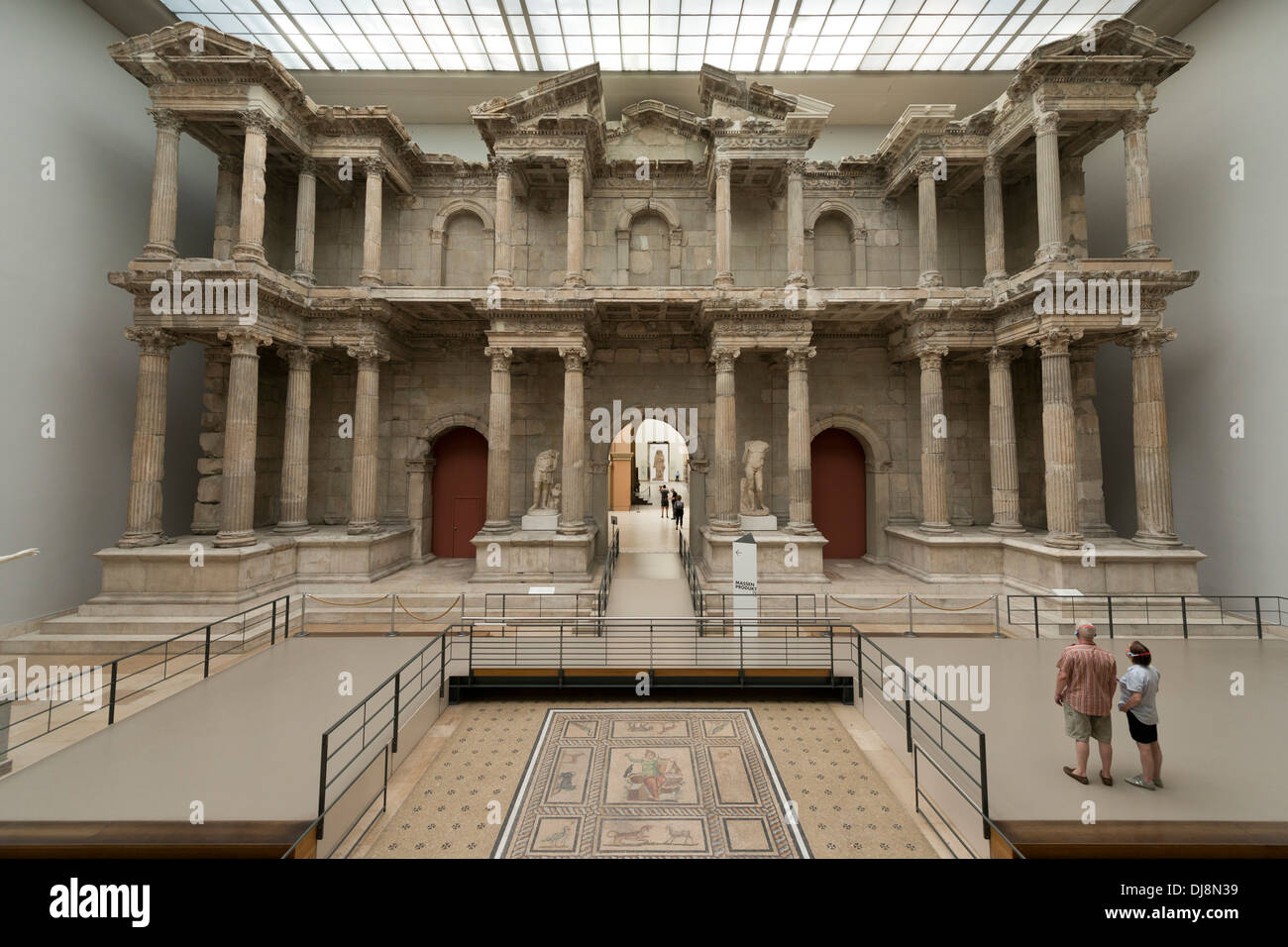 Berlin. L'Allemagne. Reconstruction de la porte du marché de Milet Musée de Pergame. Banque D'Images