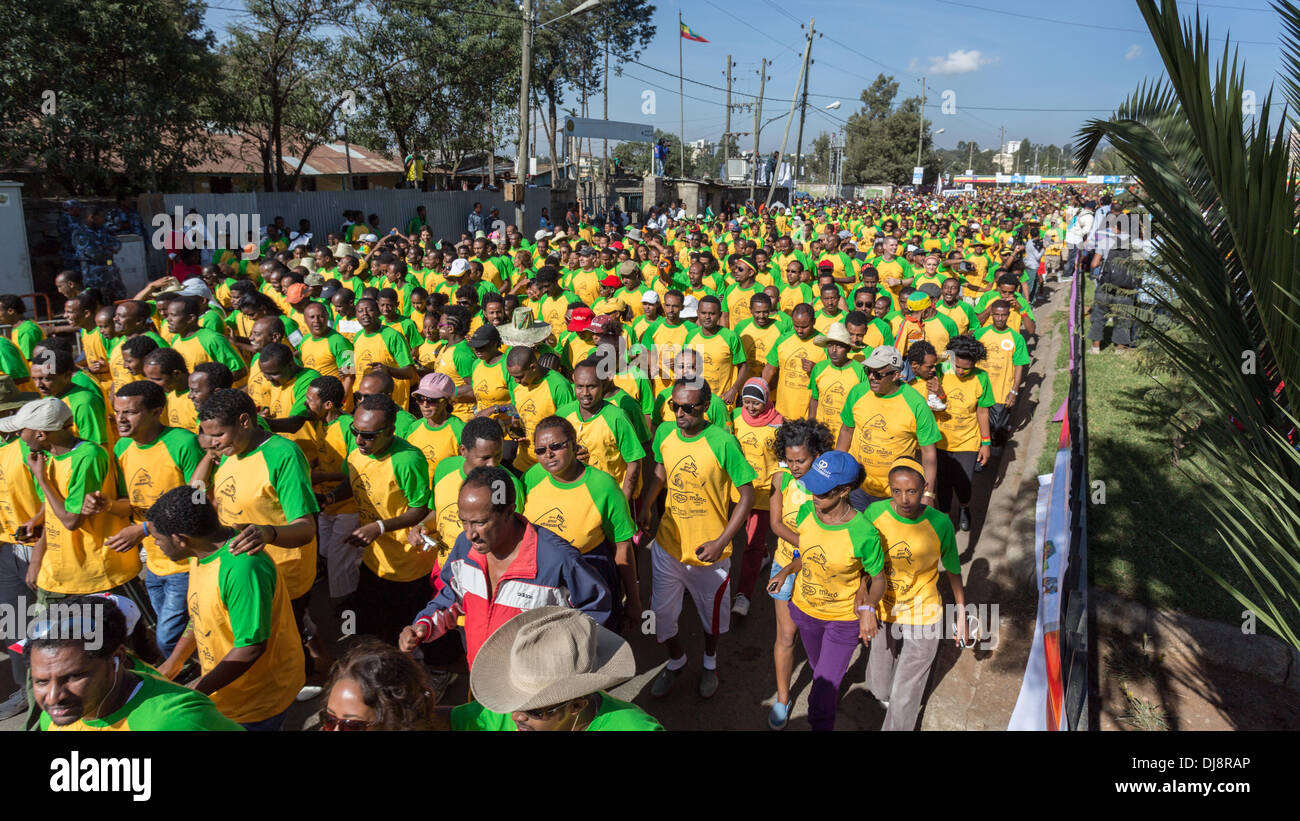 Addis Abeba, Ethiopie - 24 novembre : La 13e édition du grand terme éthiopien, la plus grande course sur route en Afrique, et le gagnant de l'e Banque D'Images
