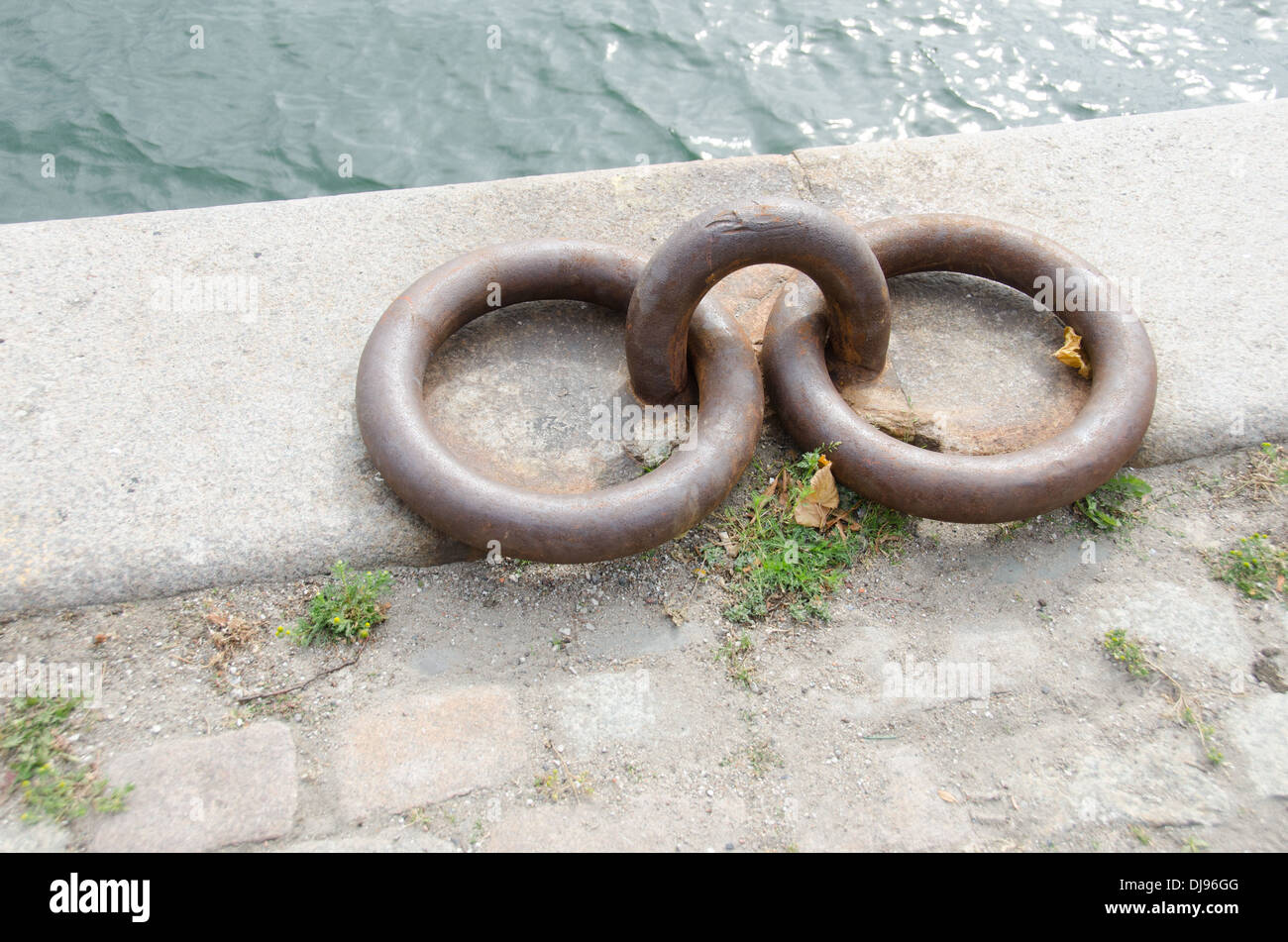 Bateau Permanent Attachez les ancres à Copenhague, Danemark Banque D'Images