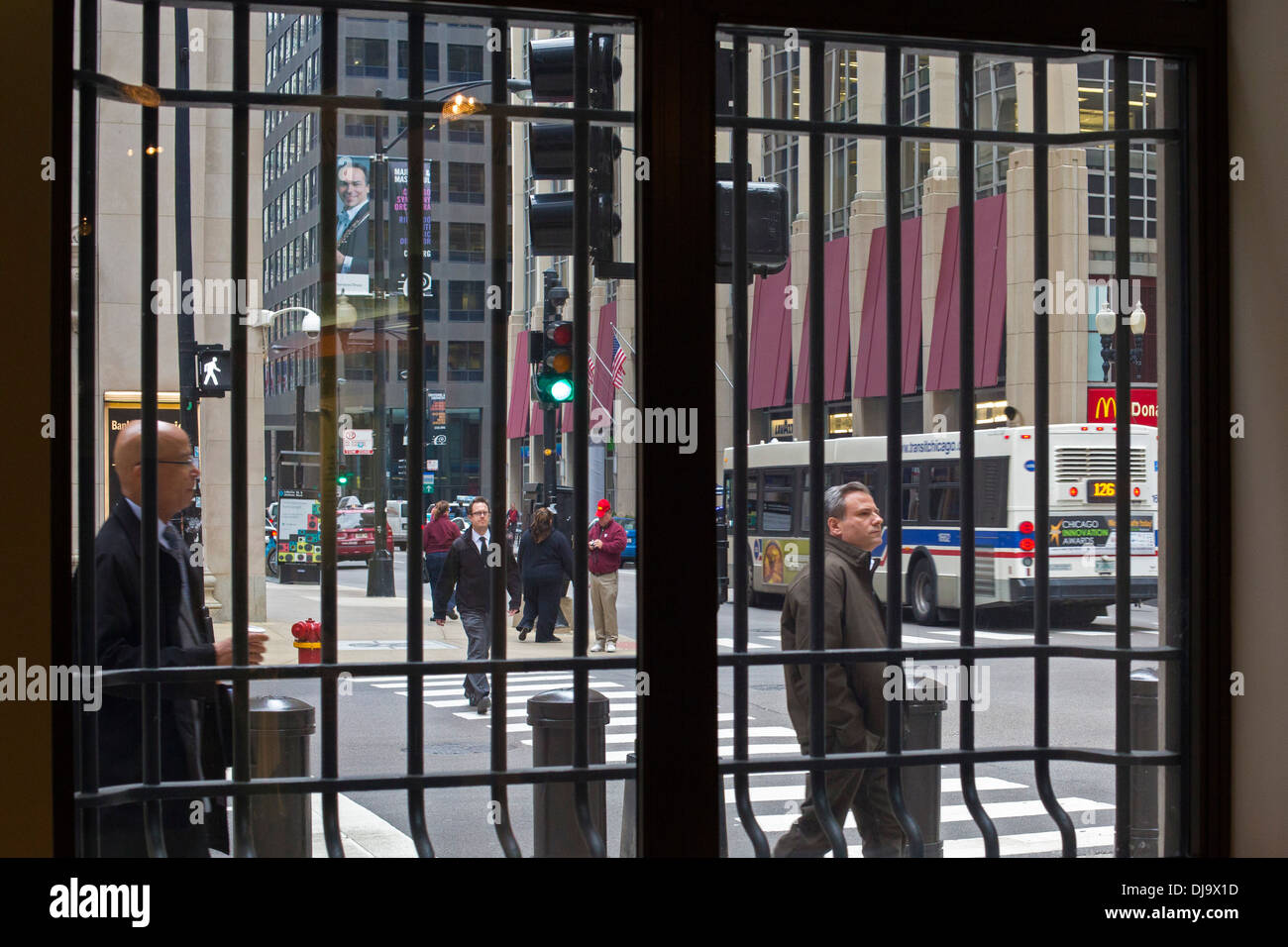 Chicago, ILLINOIS - Chicago's financial district, vu de la Banque fédérale de réserve de Chicago. Banque D'Images