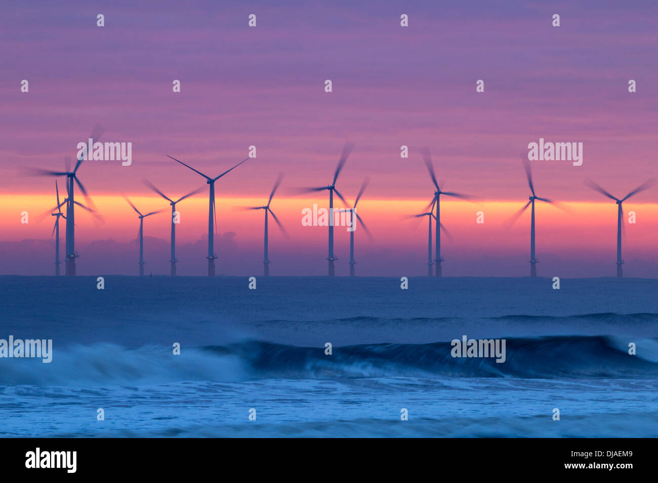 Parc éolien offshore de Teesside à Redcar sur la côte nord-est de l'Angleterre, Royaume-Uni Banque D'Images