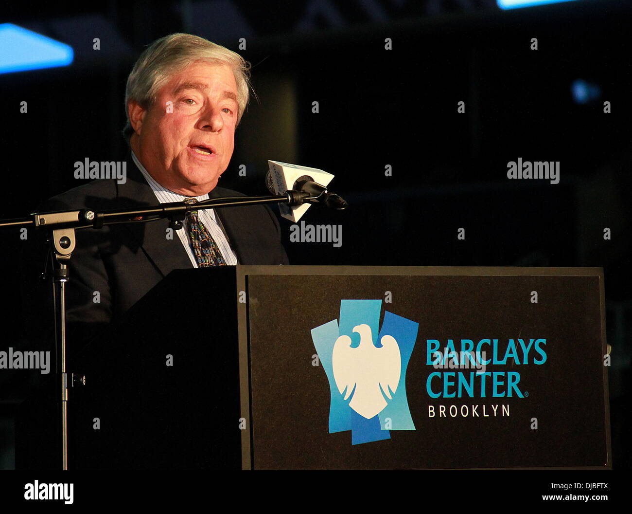 Le Président de l'Arrondissement de Brooklyn Marty Markowitz cérémonie pour la nouvelle Barclays Center de Brooklyn, New York New York, USA - 21.09.12 Banque D'Images