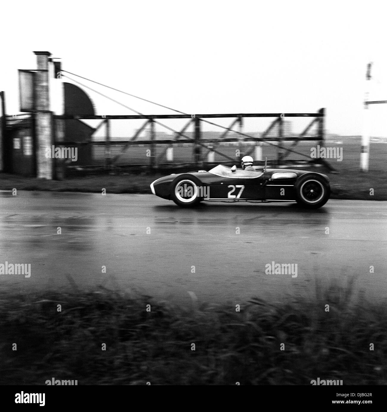 Tony Marsh dans le coin de passage Lotus-Climax à l'ancre dans le VI 200 Aintree, Angleterre 22 avril 1961. Banque D'Images