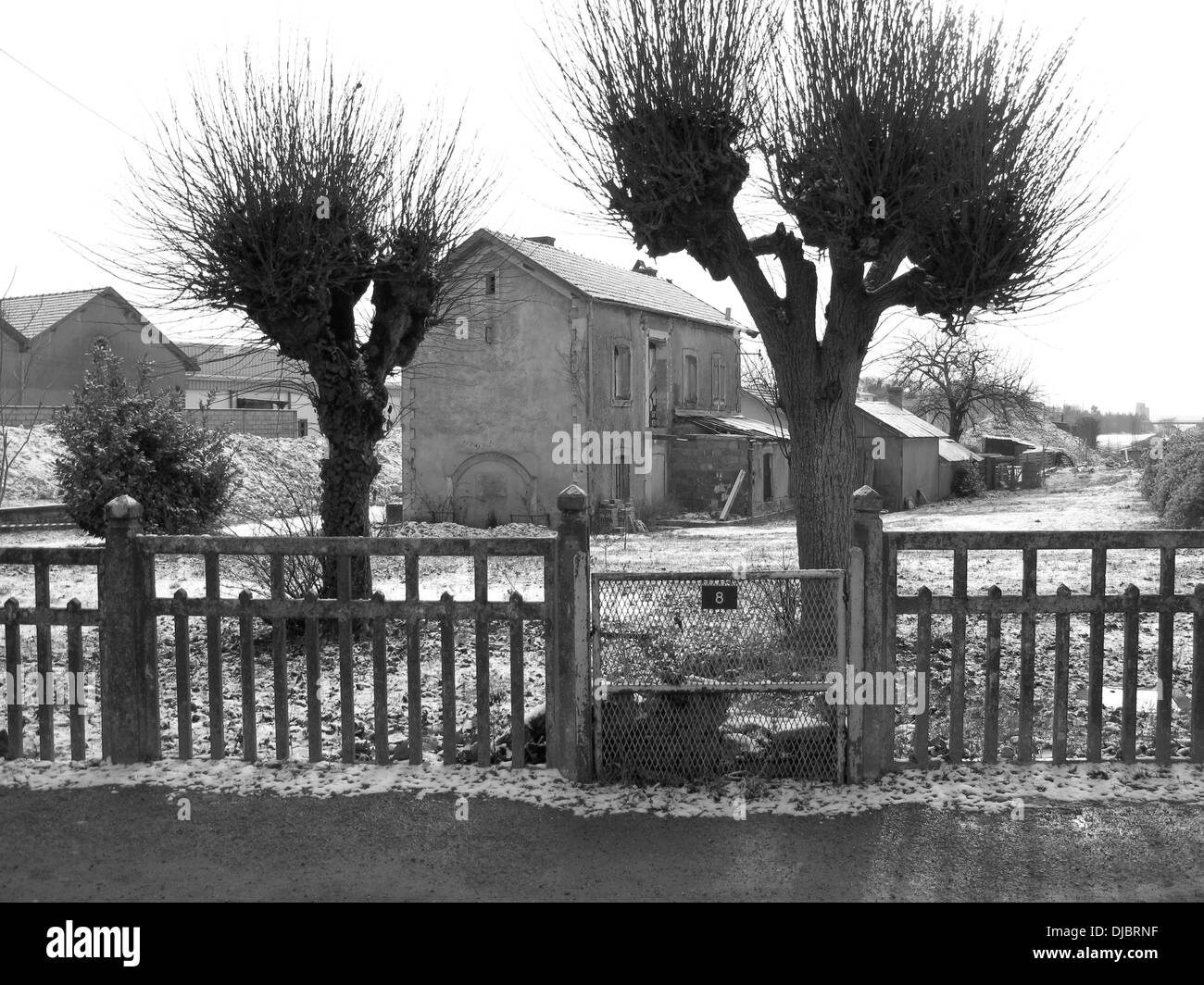 Saint-Jean-d'Angély est une ville sur la rivière Boutonne dans le département de Charente Maritime Poitou Charente, en France. Banque D'Images