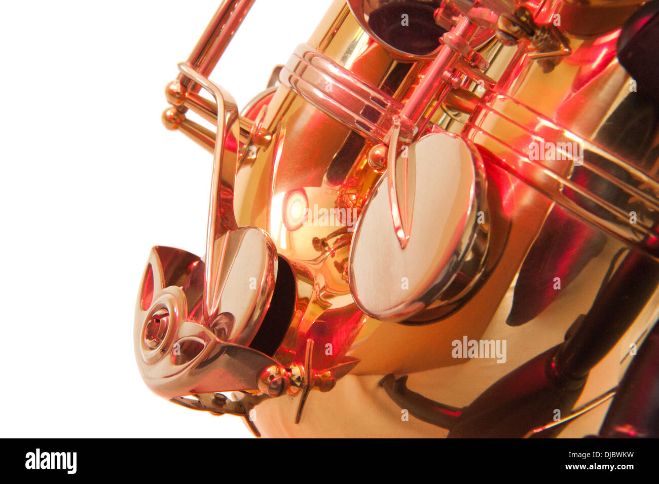 Saxophone ténor en laiton doré avec de l'argent du ventre" et boutons nacre in close up Banque D'Images