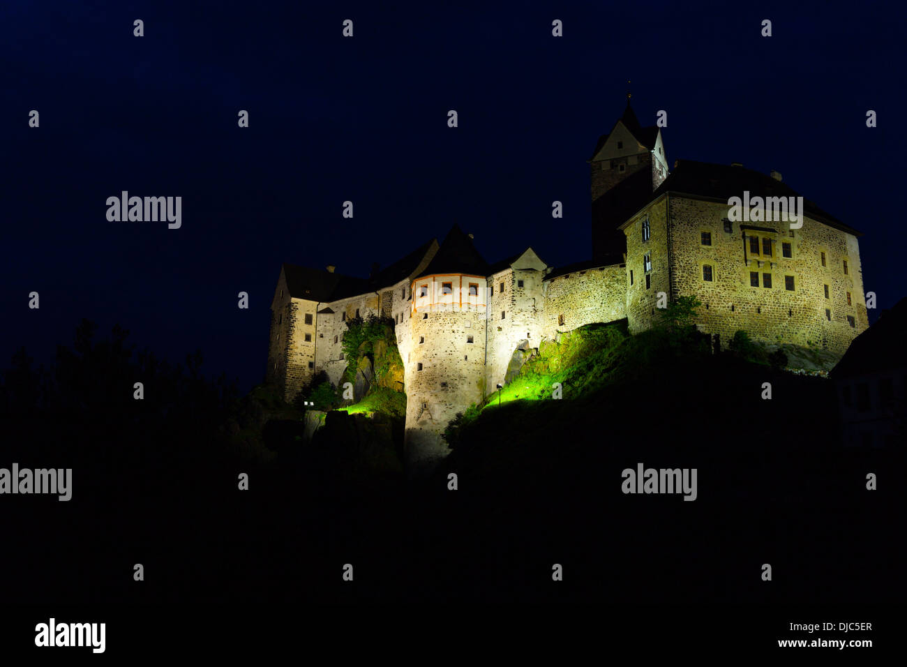 Le château de Loket de nuit en République tchèque, l'Europe de l'Est Banque D'Images