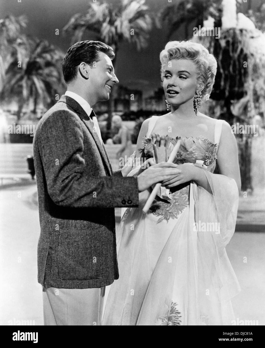 Donald O'Connor et Marilyn Monroe sur-ensemble du film, "il n'y a pas d'affaire comme Show Business", 20th Century Fox, 1954 Banque D'Images