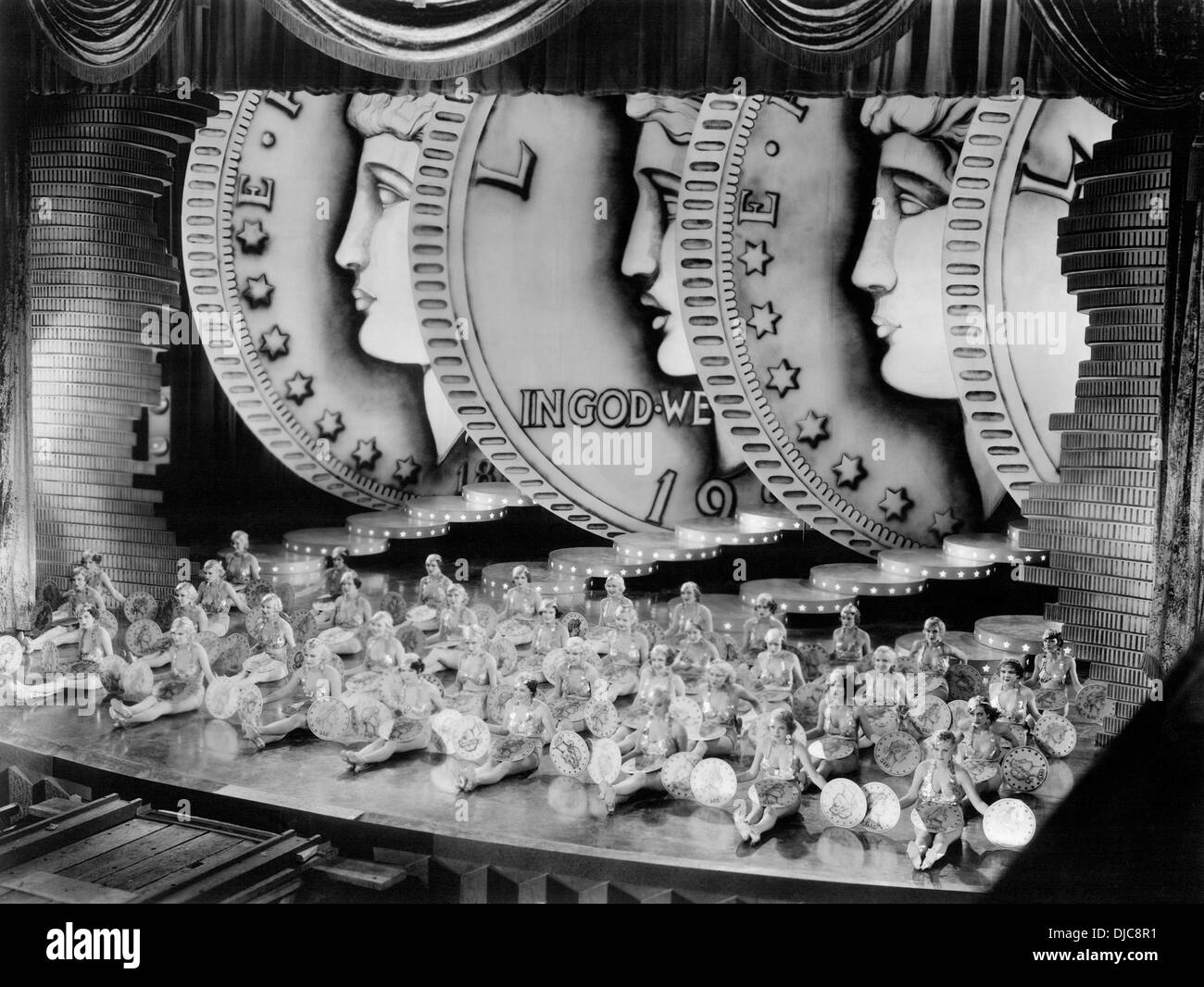 Pas encore de numéro, 'Nous sommes dans l'argent", sur-ensemble du film, chercheurs d'or de 1933, 1933 Banque D'Images