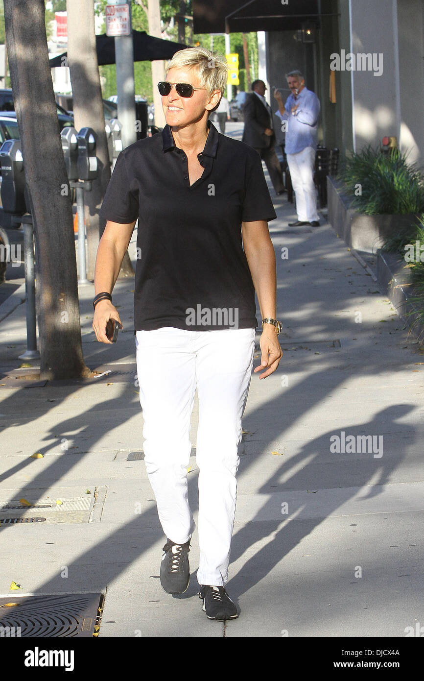 Ellen DeGeneres vu dehors et à propos de Los Angeles, Californie - 09.08.12 Banque D'Images