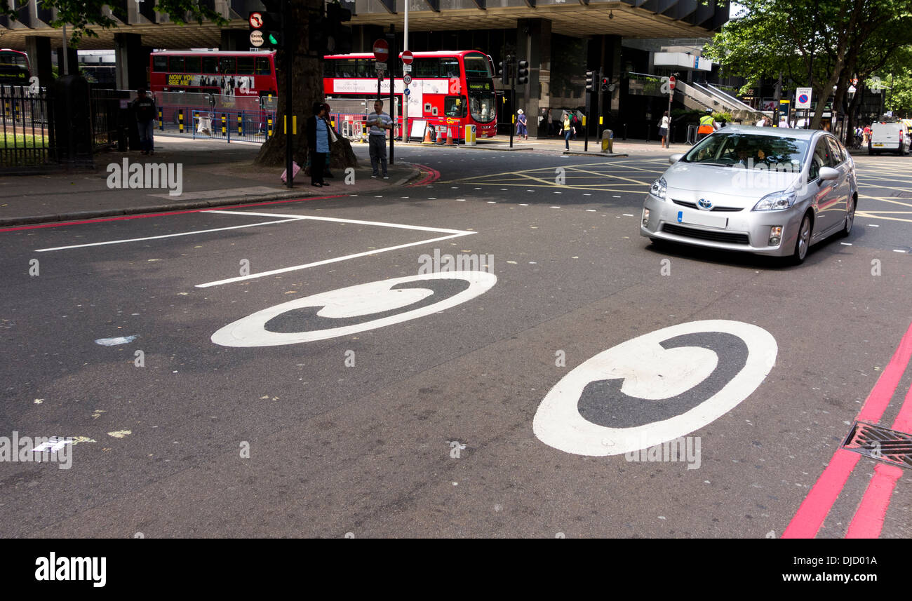 Location entrant dans la zone de péage urbain de Londres (Royaume-Uni) Banque D'Images
