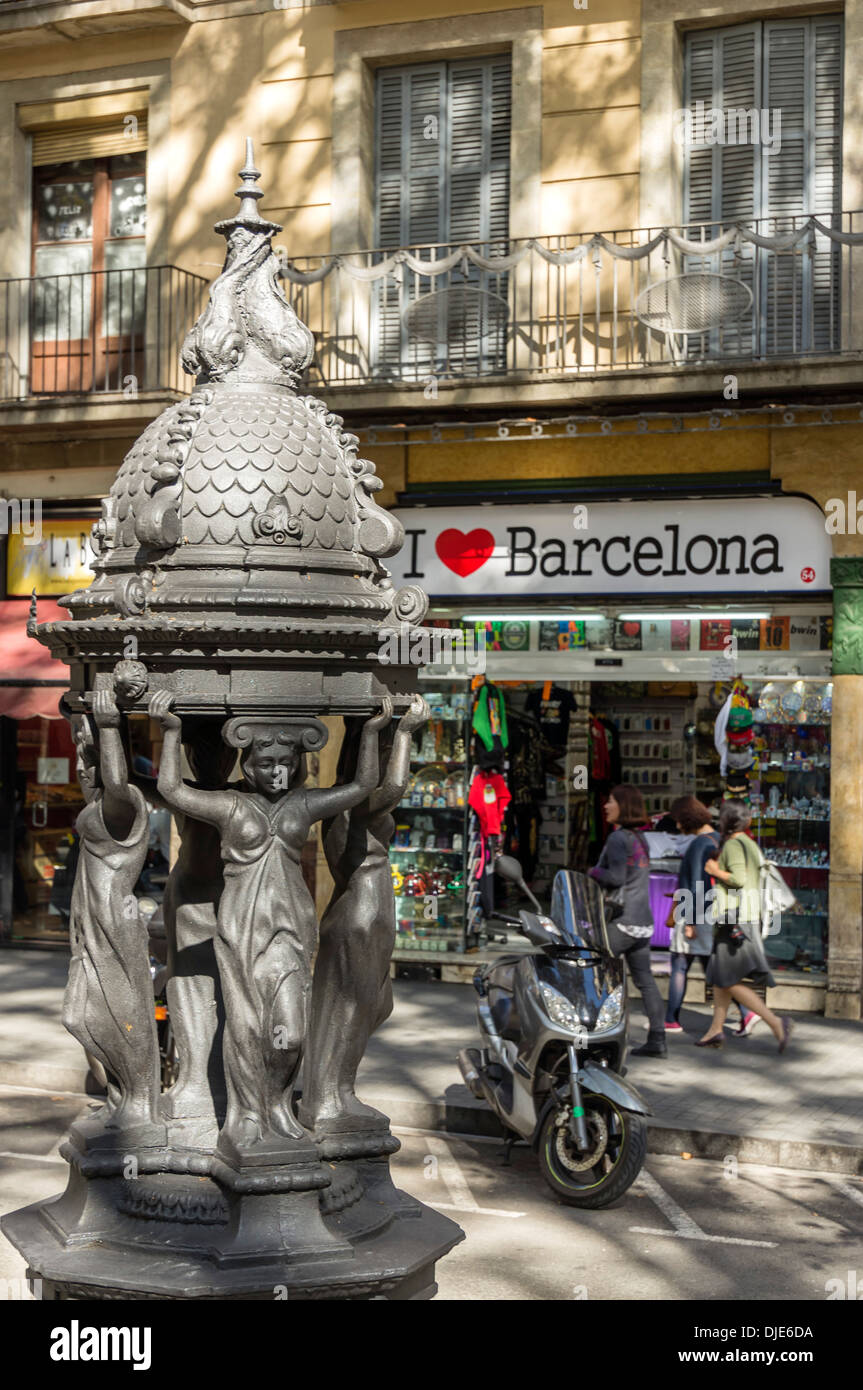 J'aime Barcelone signe, fontaine art déco, Ramblas, Barcelone, Catalogne, Espagne, Banque D'Images