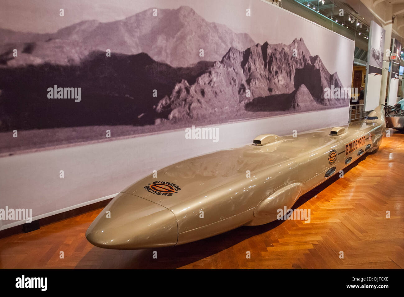 Le détenteur du record de vitesse sur terre la verge d'exposé au Musée Henry Ford Banque D'Images